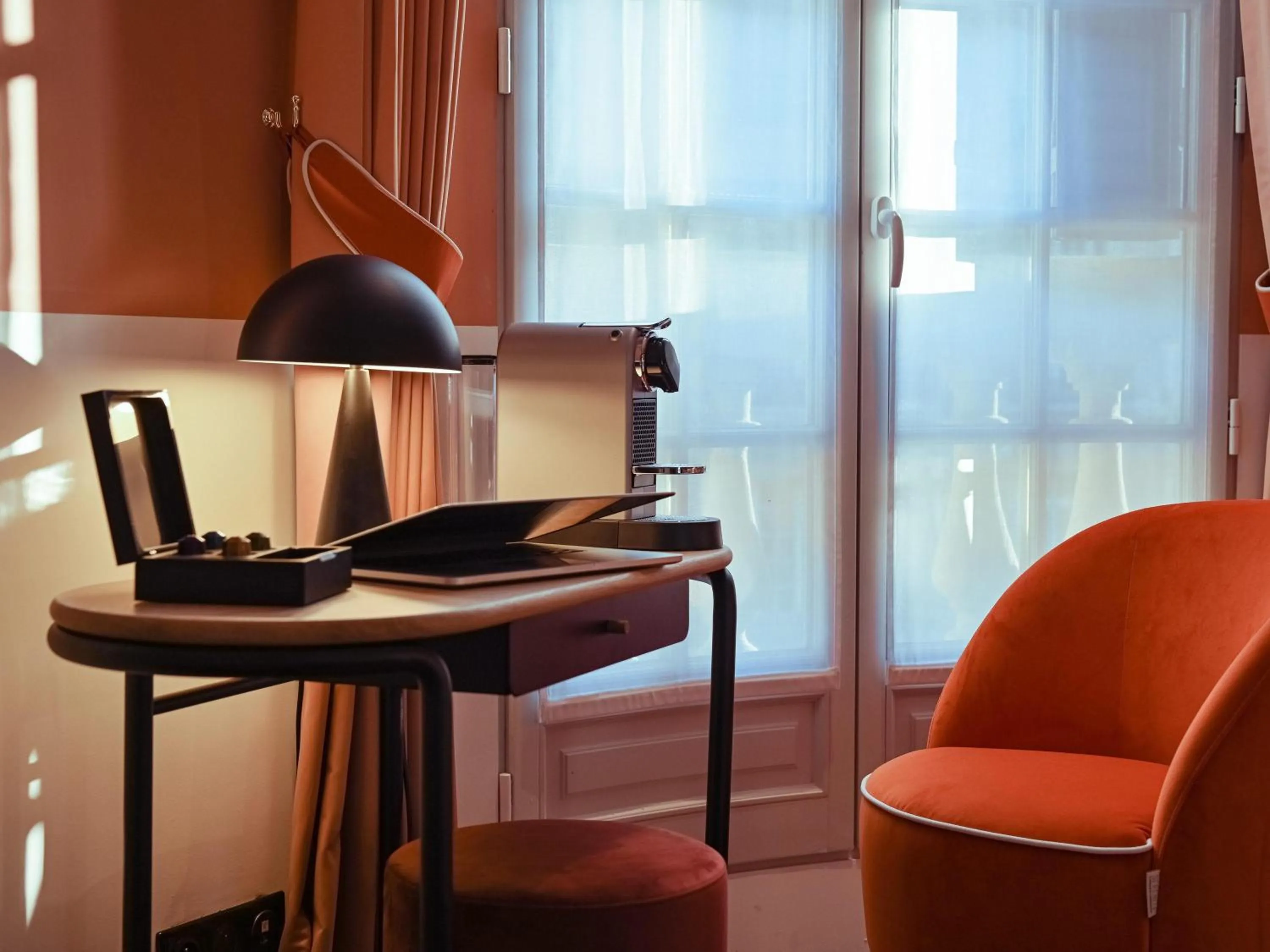 Bedroom in Mercure Paris Gare De Lyon Opera Bastille