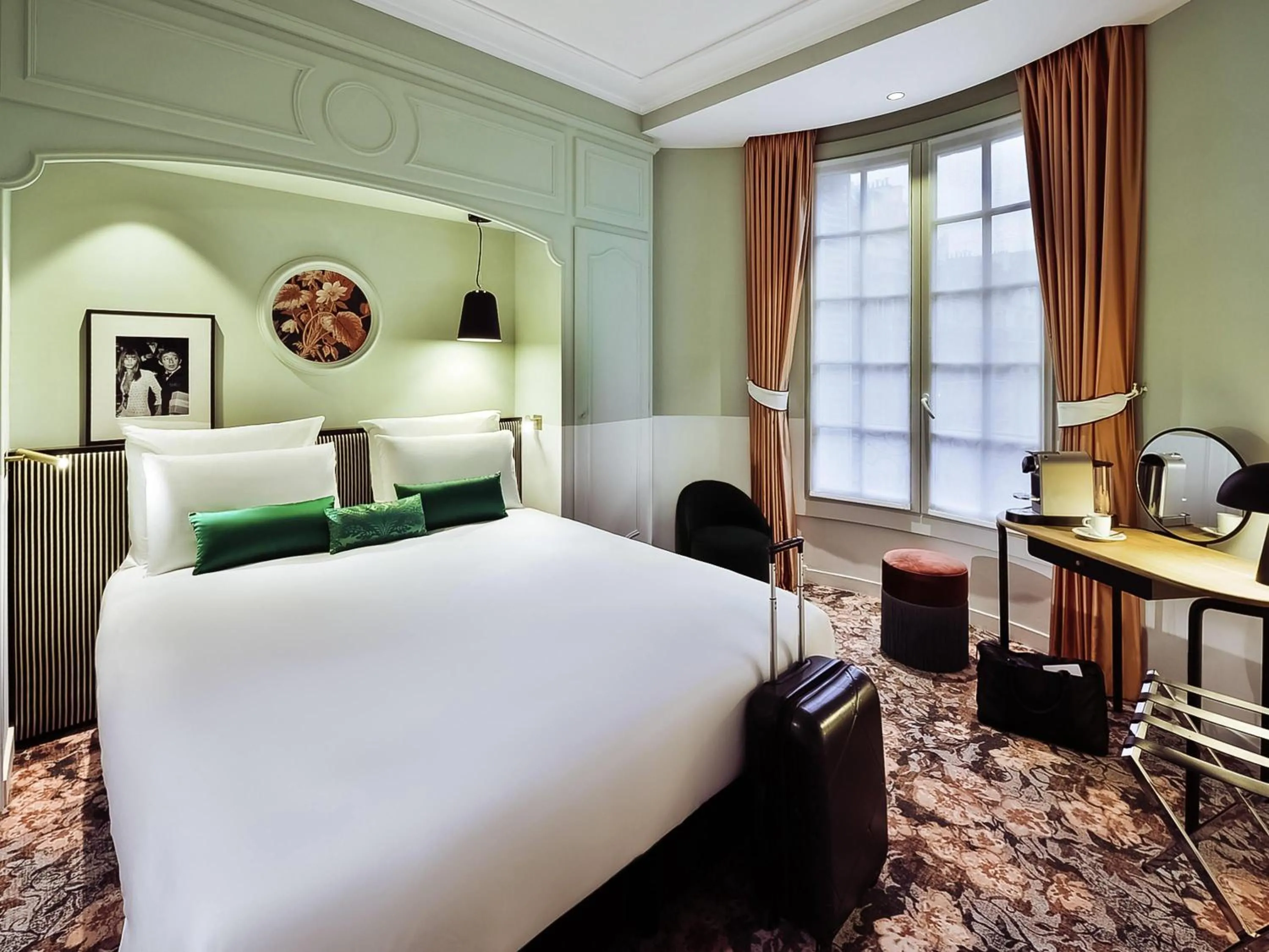 Bedroom, Bed in Mercure Paris Gare De Lyon Opera Bastille
