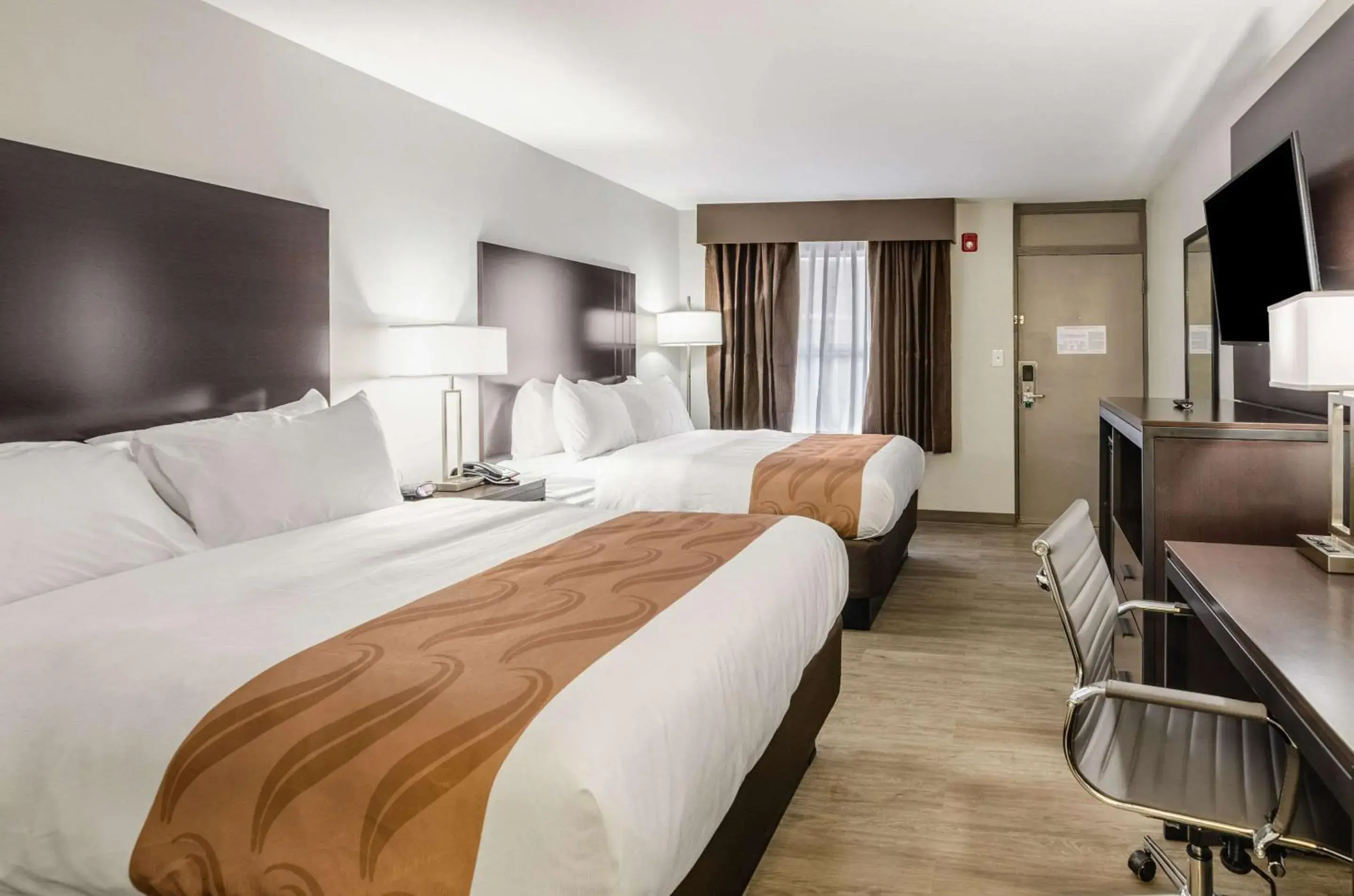 Photo of the whole room, Bed in Quality Inn Photo of the whole room, Bed in Quality Inn