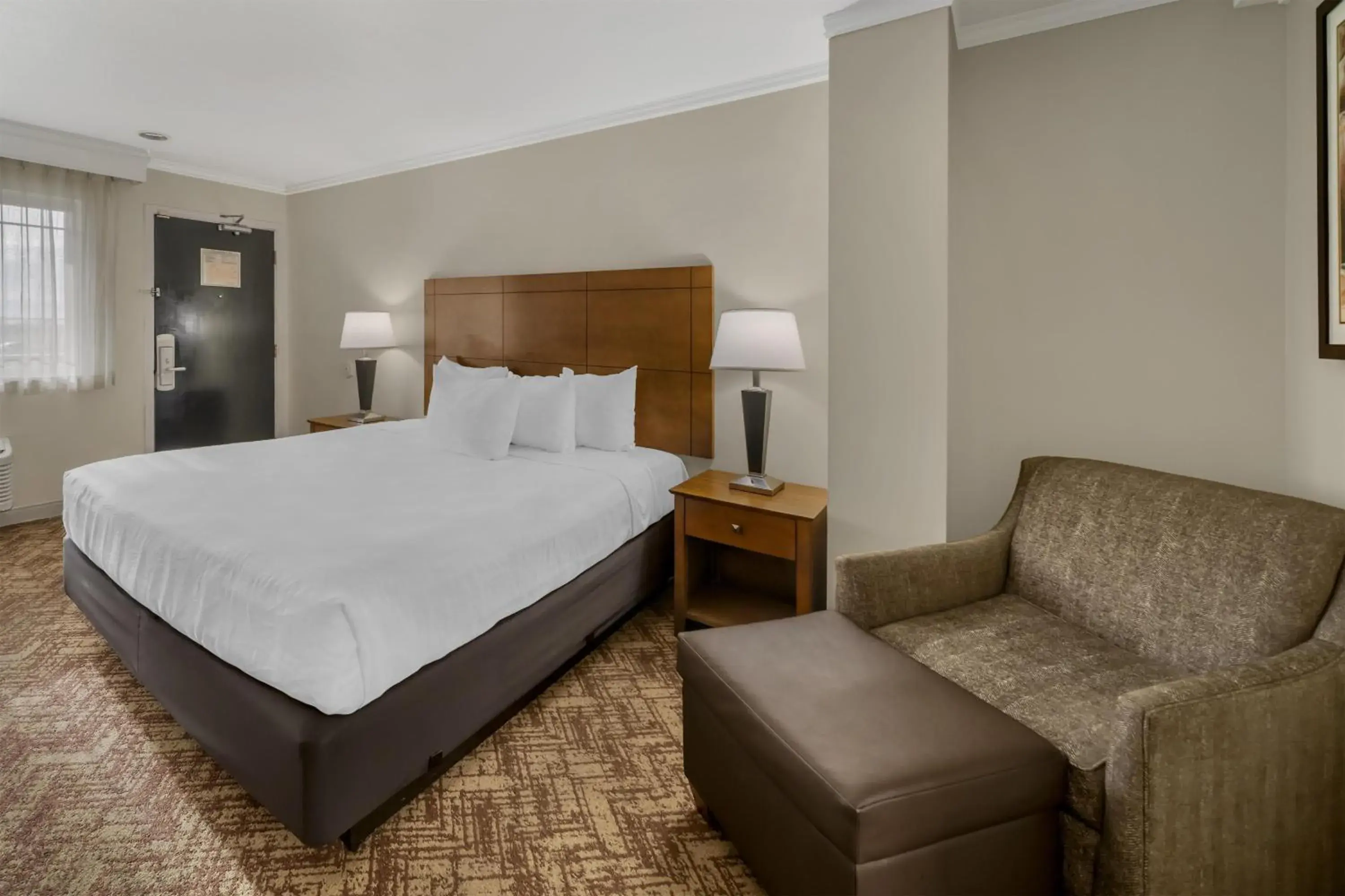 Bedroom, Bed in Best Western Plus Northwoods Inn Bedroom, Bed in Best Western Plus Northwoods Inn