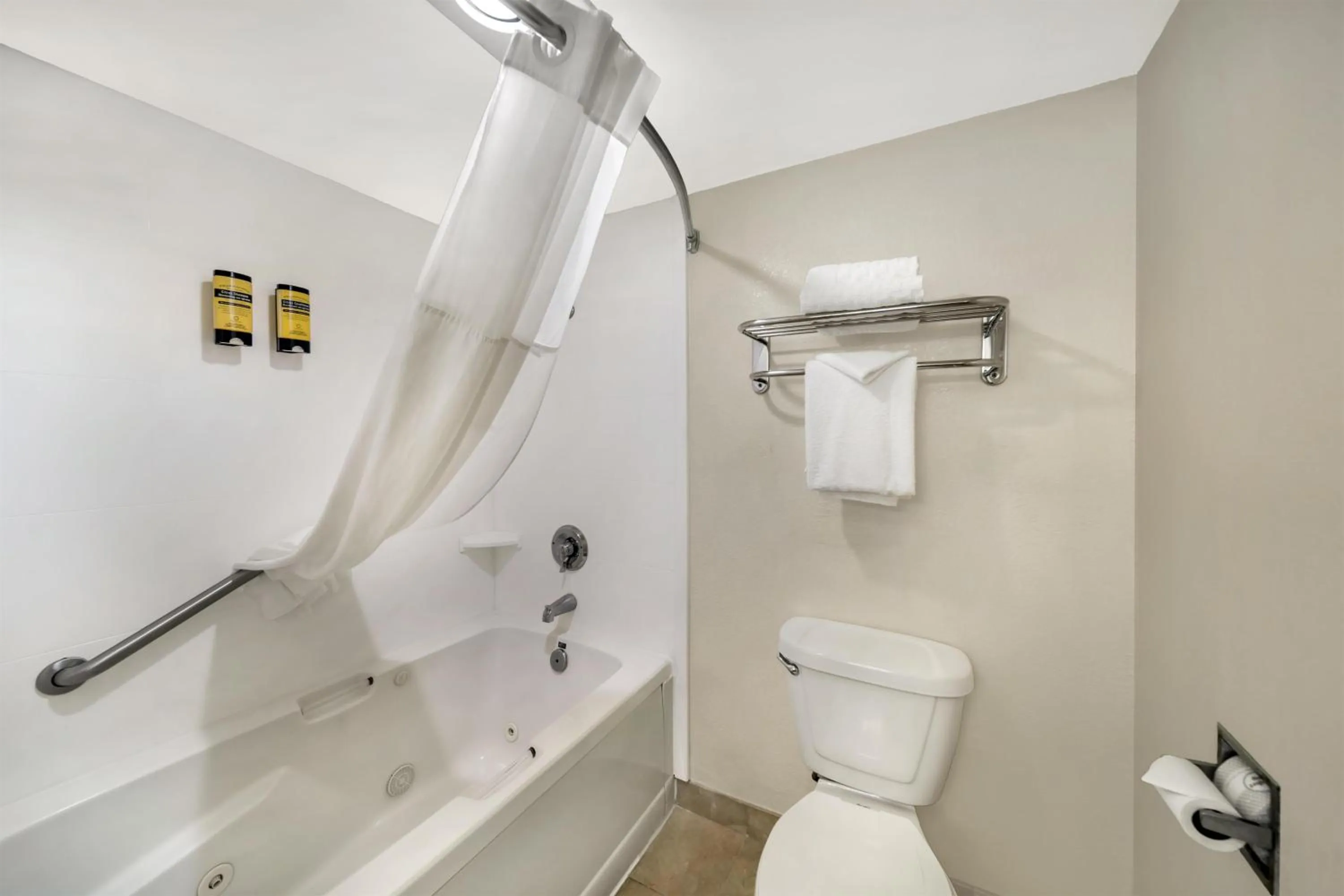 Bathroom in Best Western Plus Northwoods Inn