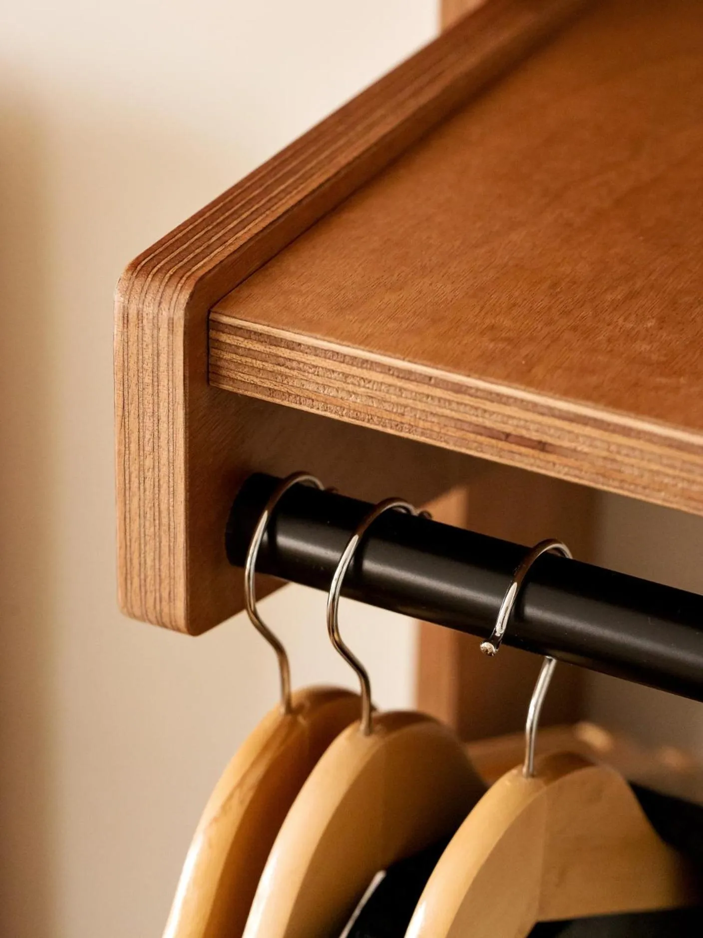 wardrobe in ALFRED HOTELS Beaune La Madeleine