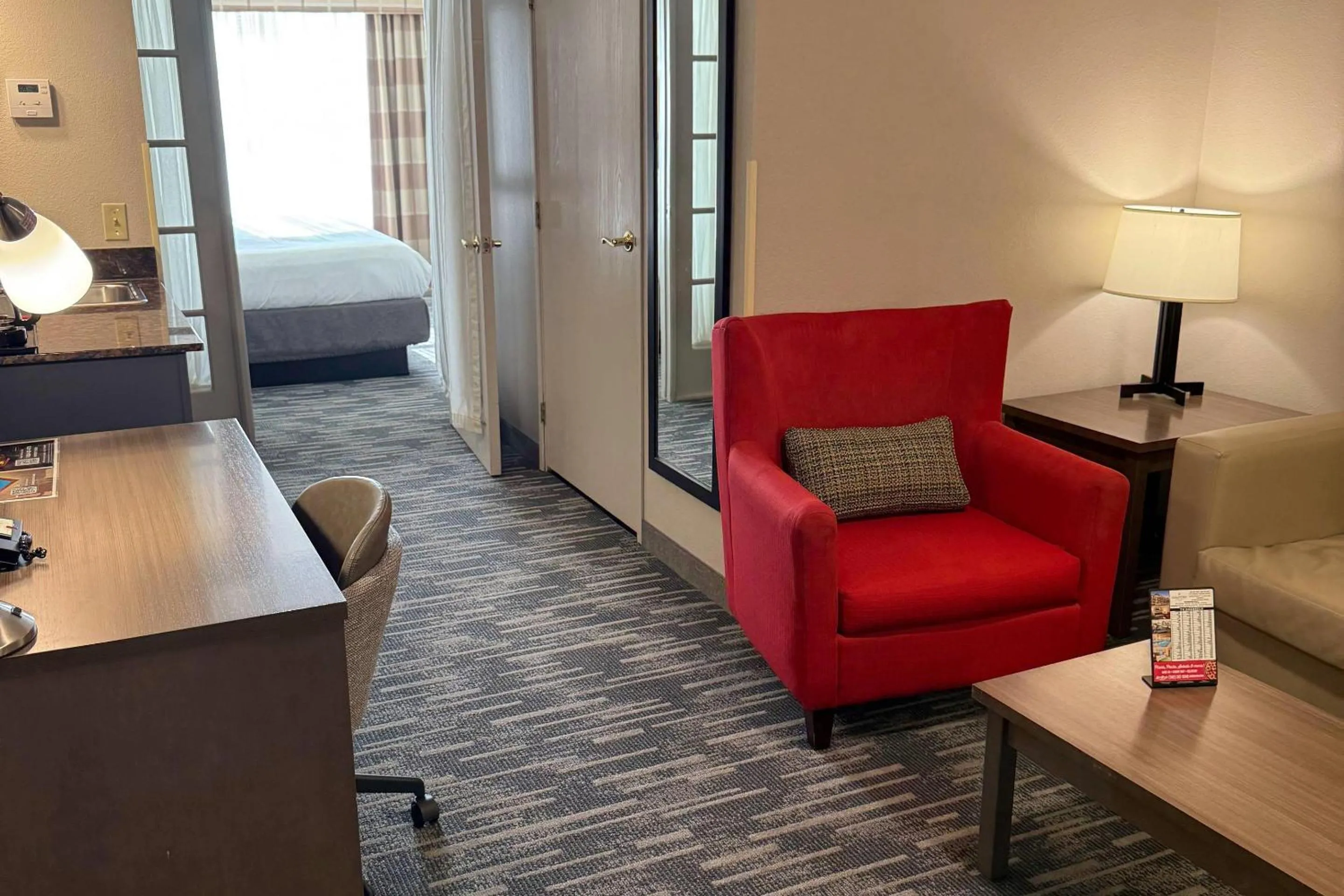 Bedroom in Country Inn & Suites by Radisson Kenosha - Pleasant Prairie