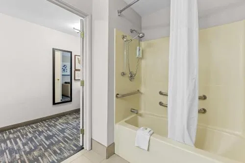 Country Inn & Suites by Radisson Kenosha - Pleasant Prairie