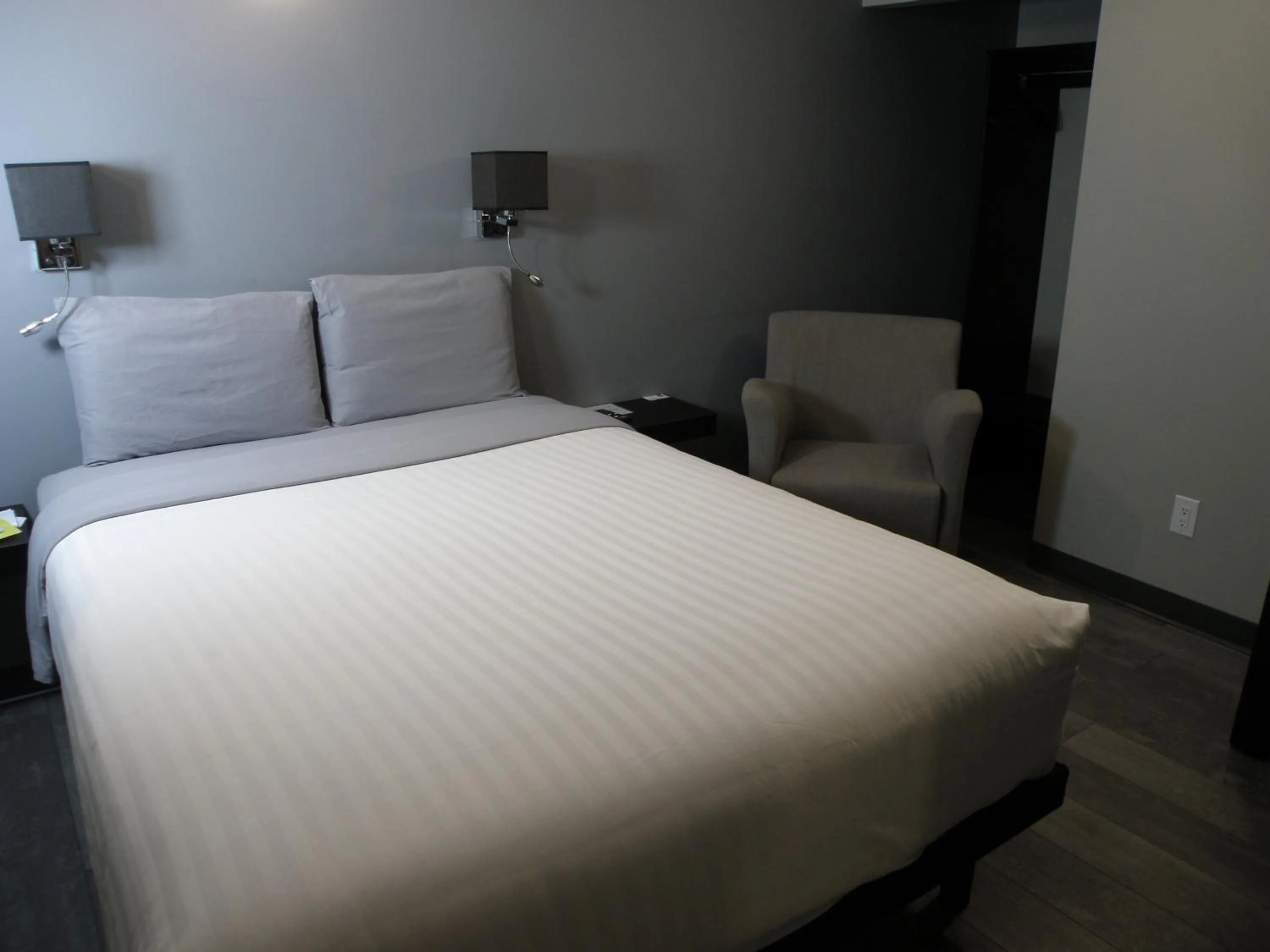 Bed in Motel Hotelia