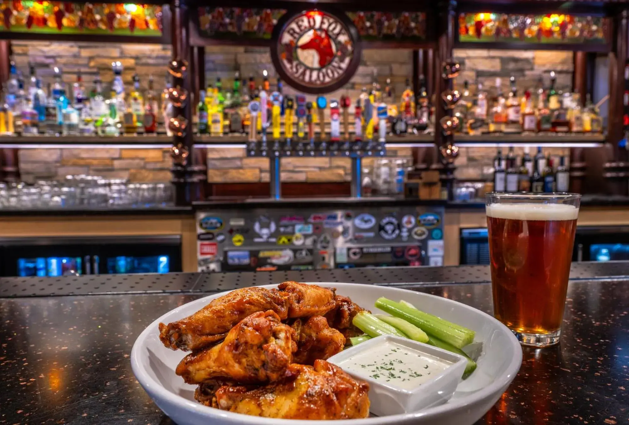 Lounge or bar in Togwotee Mountain Lodge Lounge or bar in Togwotee Mountain Lodge