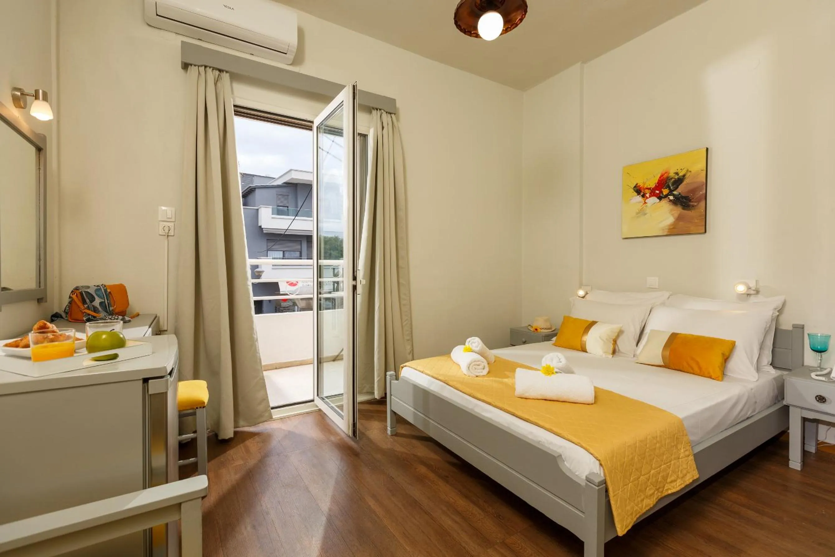 Photo of the whole room, Bed in Asterion Hotel