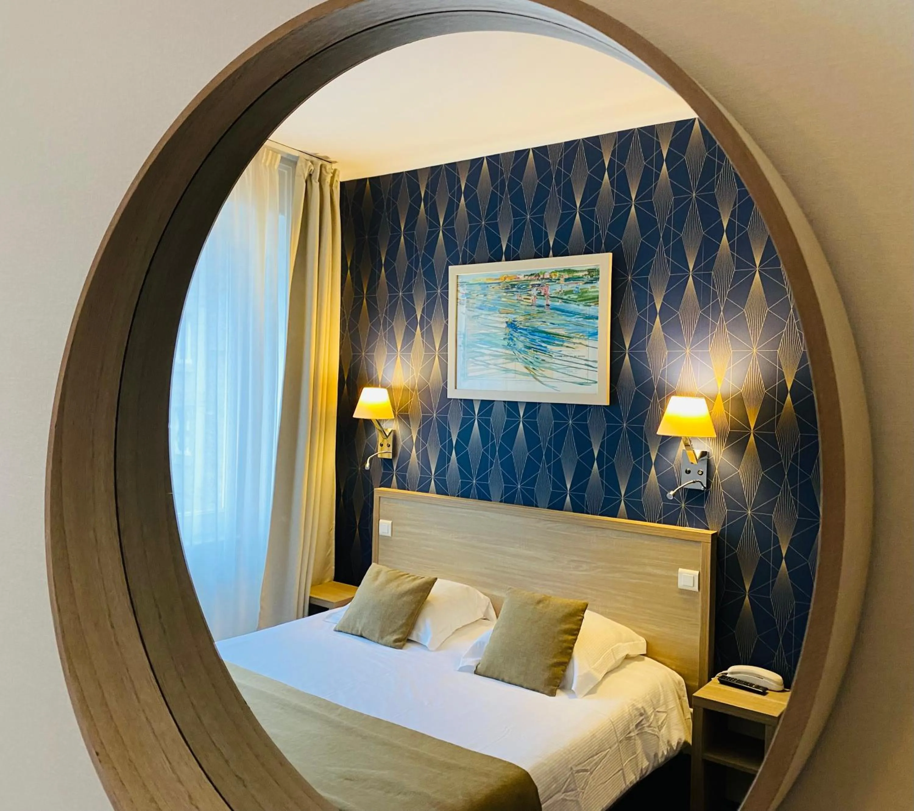 Bed in Hotel Ajoncs d'Or