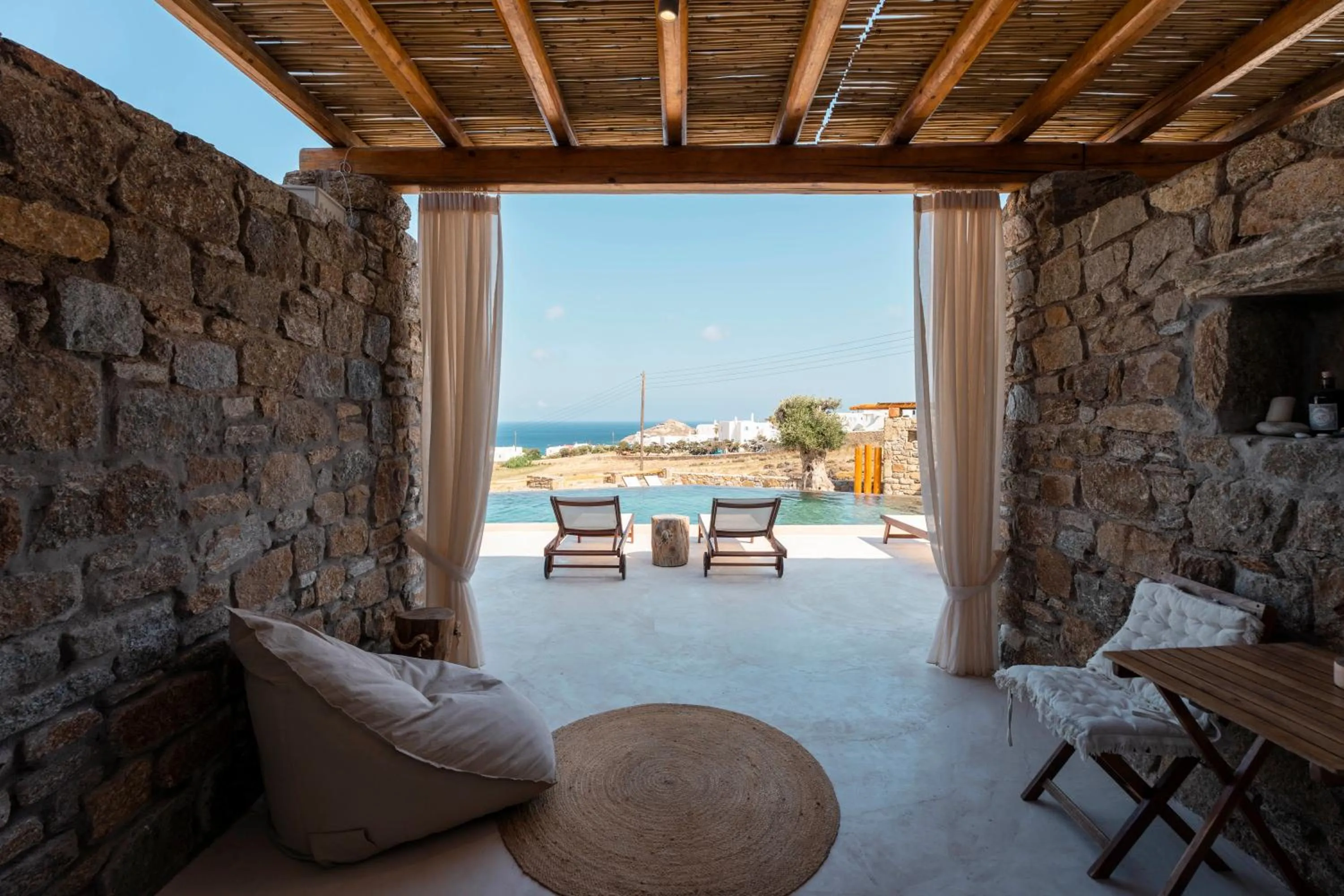M-Vibes Mykonos Suites