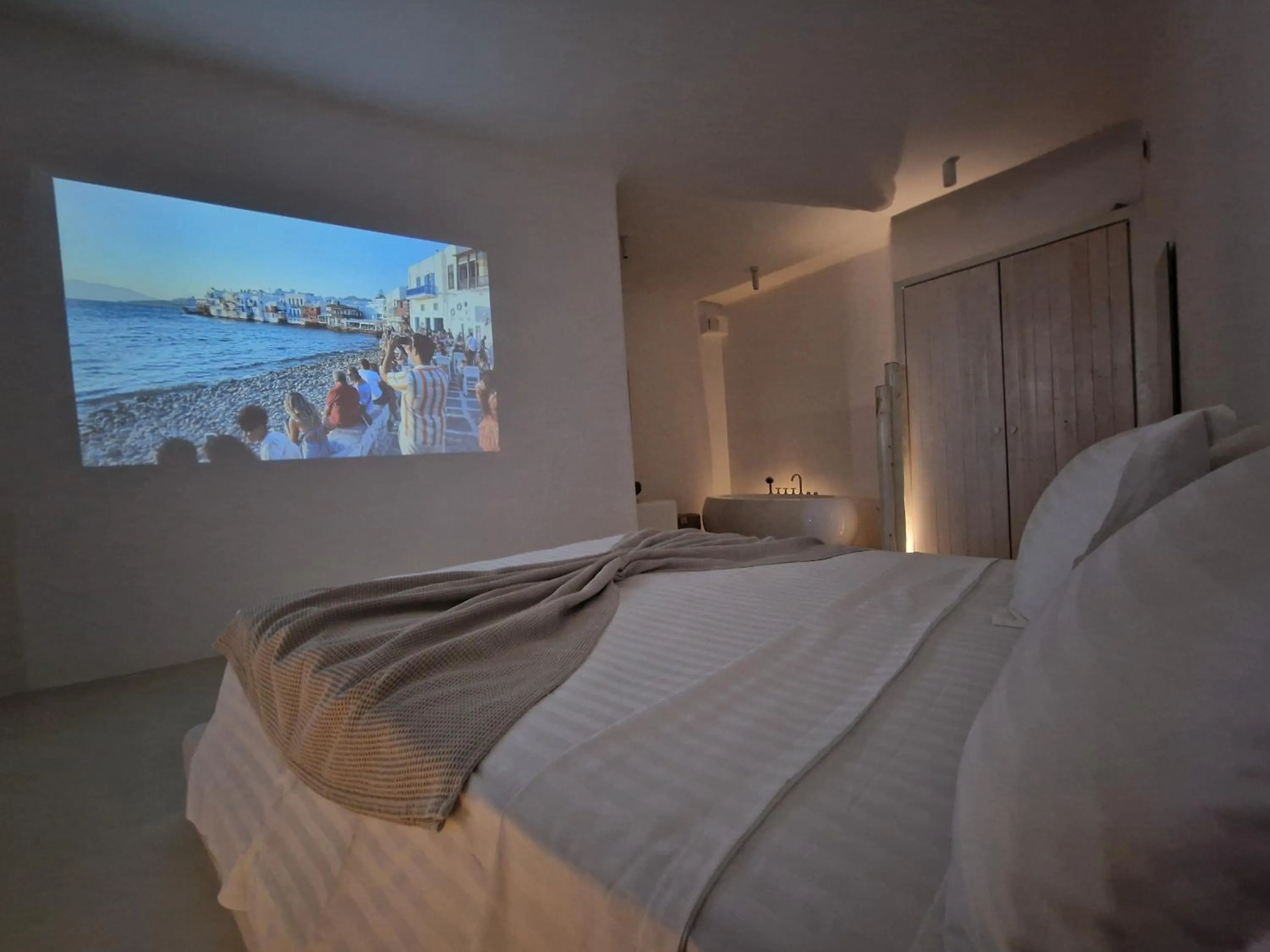 M-Vibes Mykonos Suites