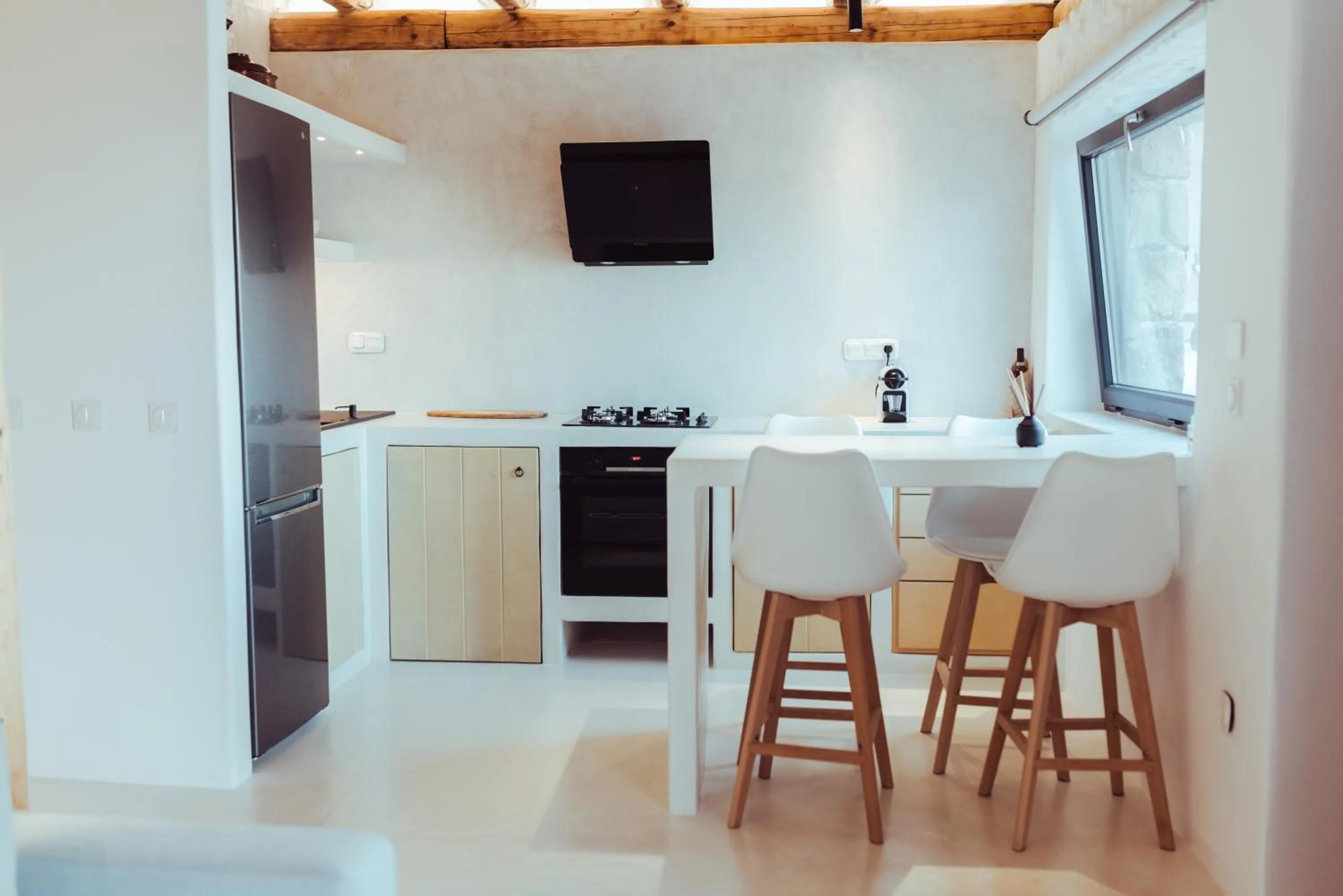 M-Vibes Mykonos Suites