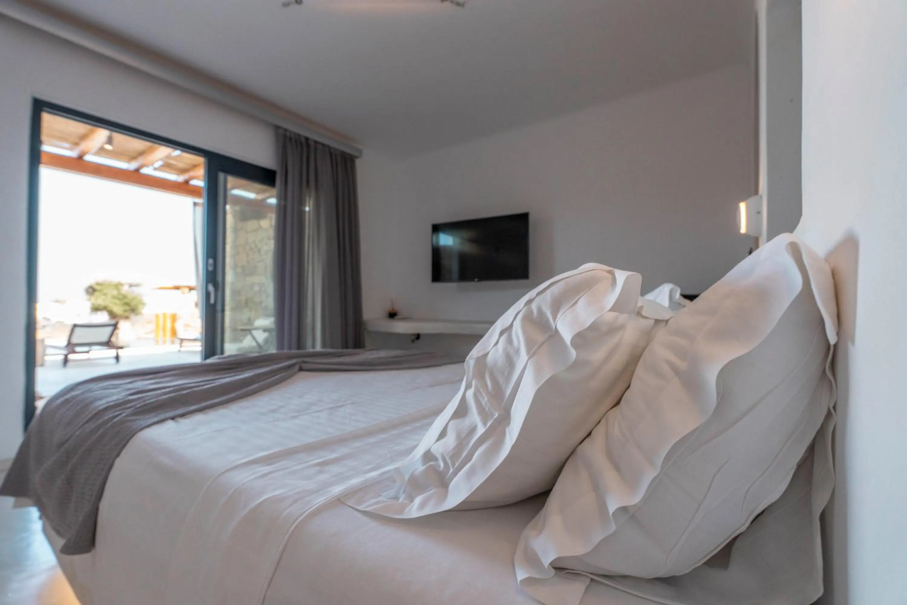 M-Vibes Mykonos Suites