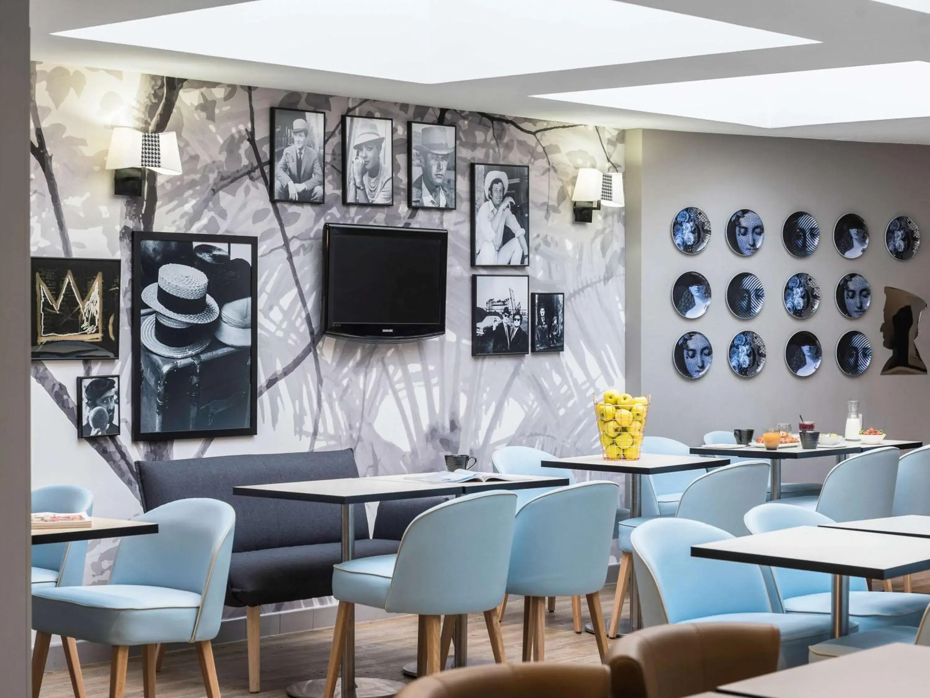 Restaurant/places to eat in Ibis Styles Nice Centre Port Restaurant/places to eat in Ibis Styles Nice Centre Port