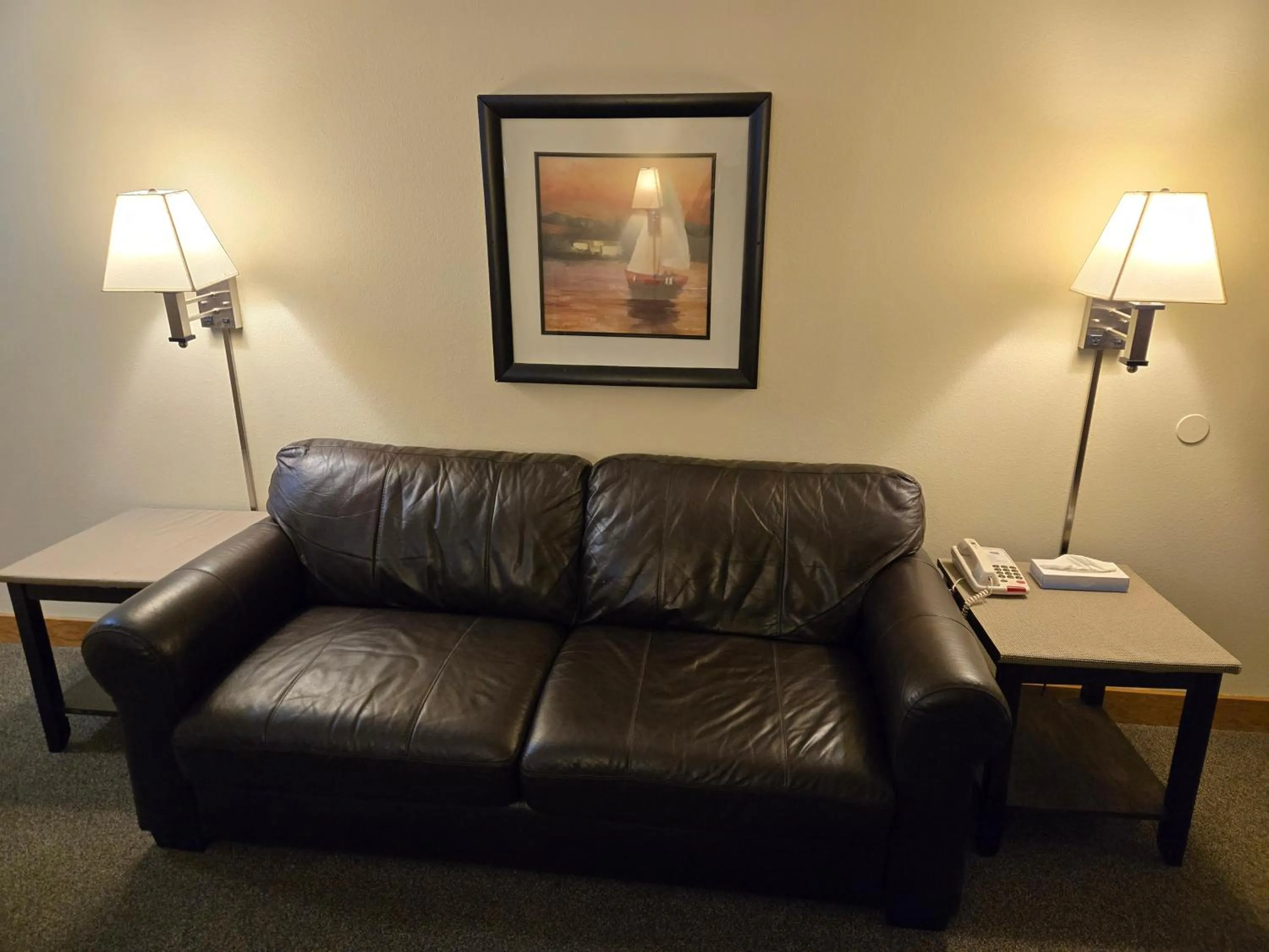 Travelers Lodge Marshall