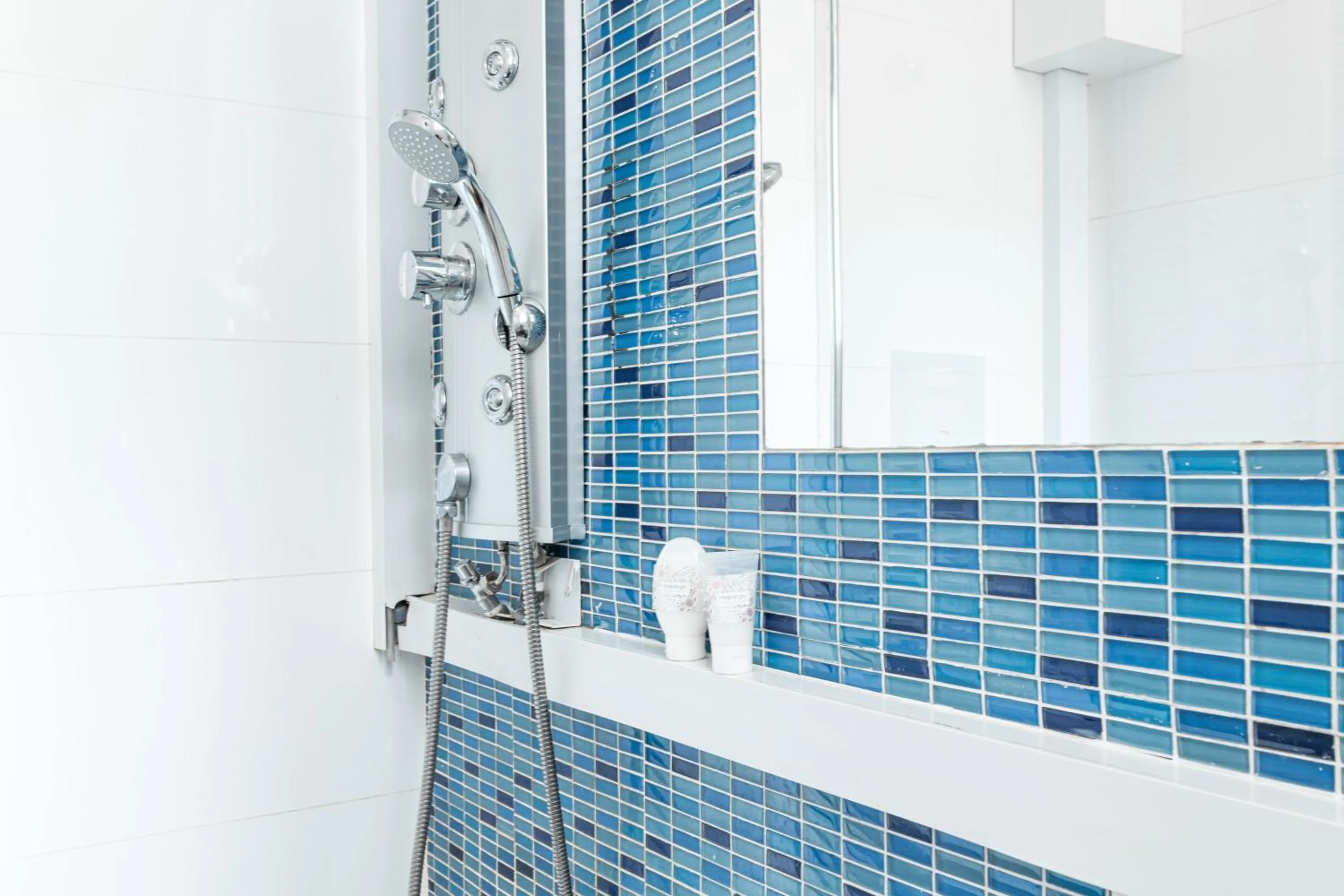 Toilet in Mapango Small Rooms