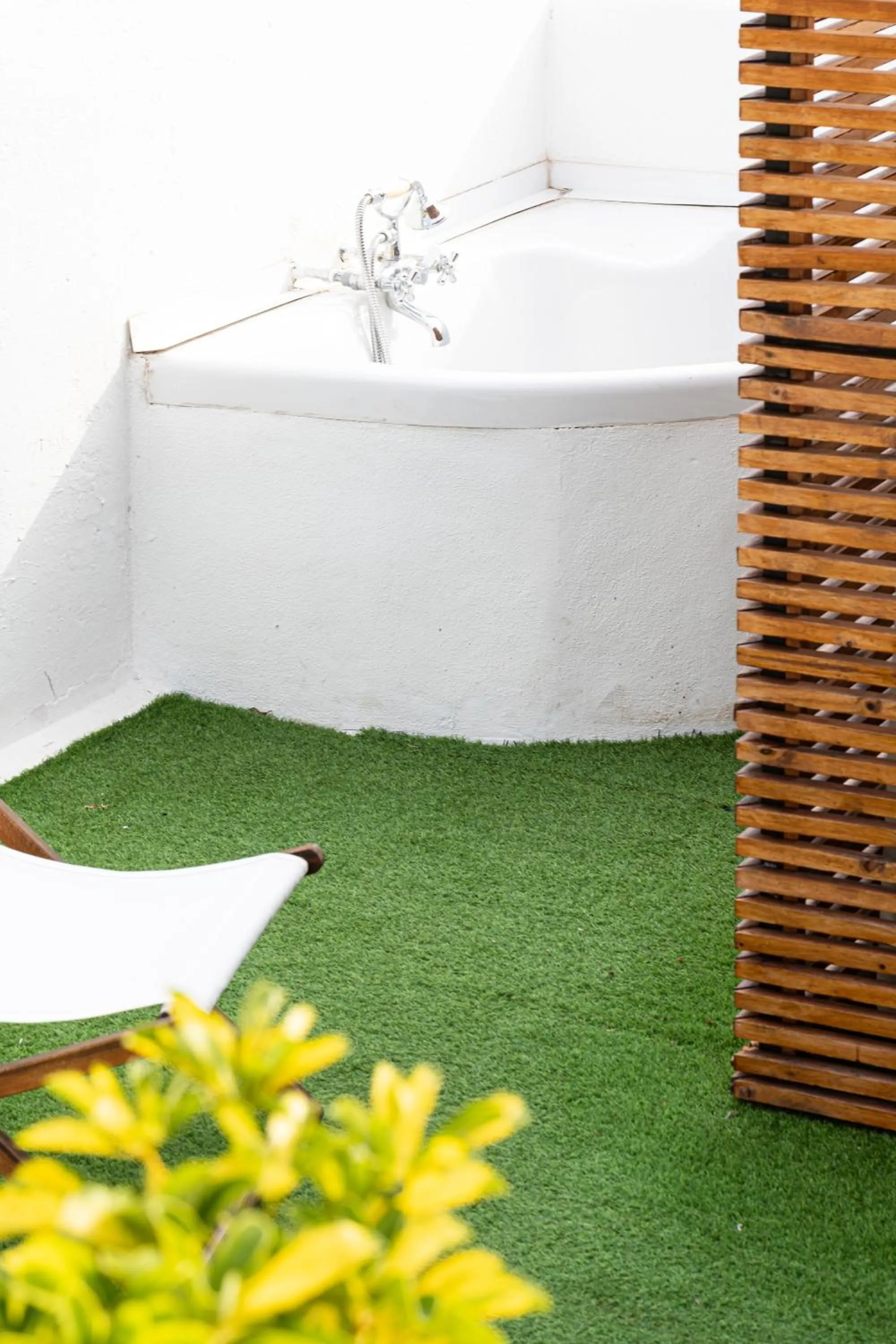 Balcony/Terrace, Bed in Mapango Small Rooms