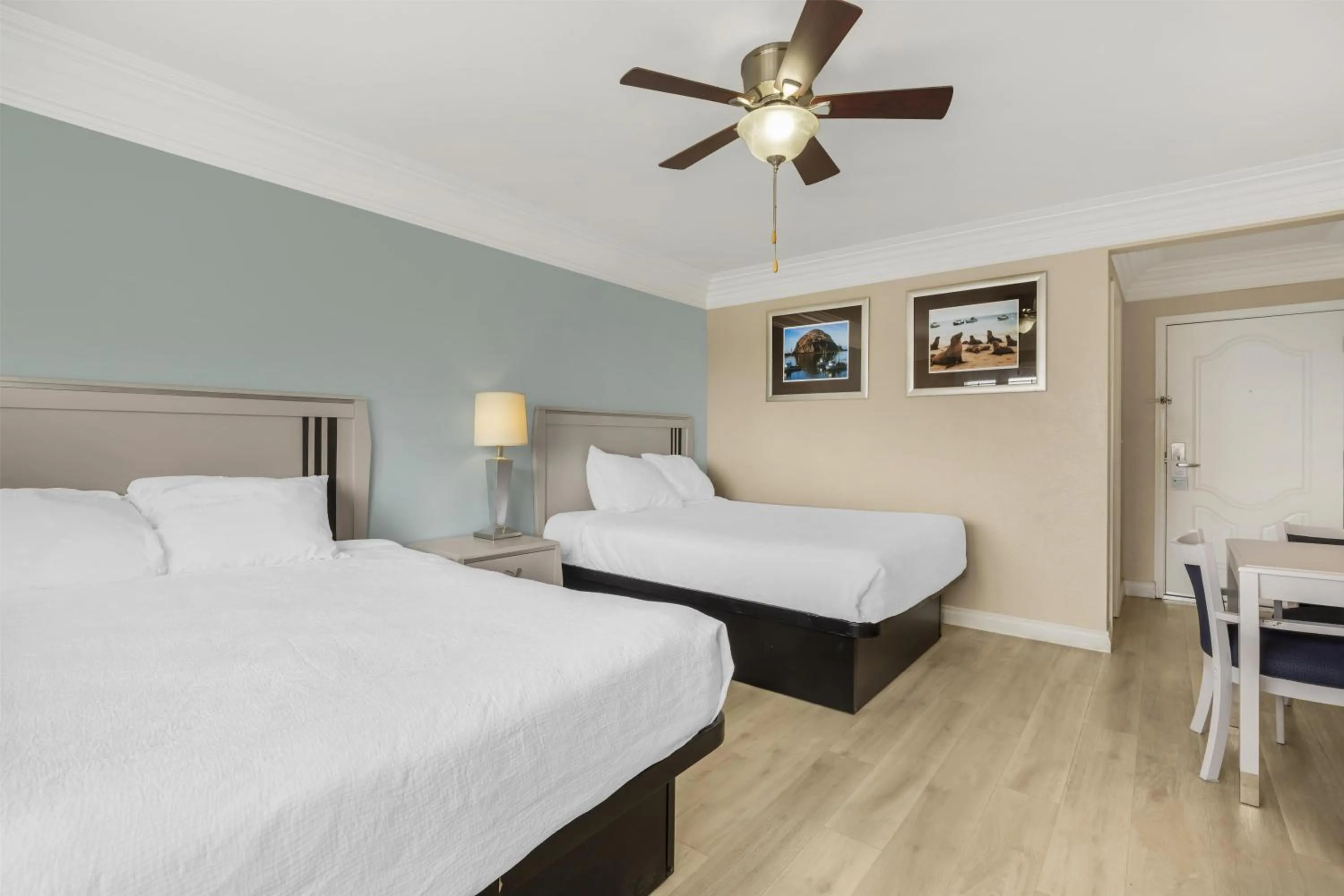 Bedroom, Bed in Best Western Tradewinds