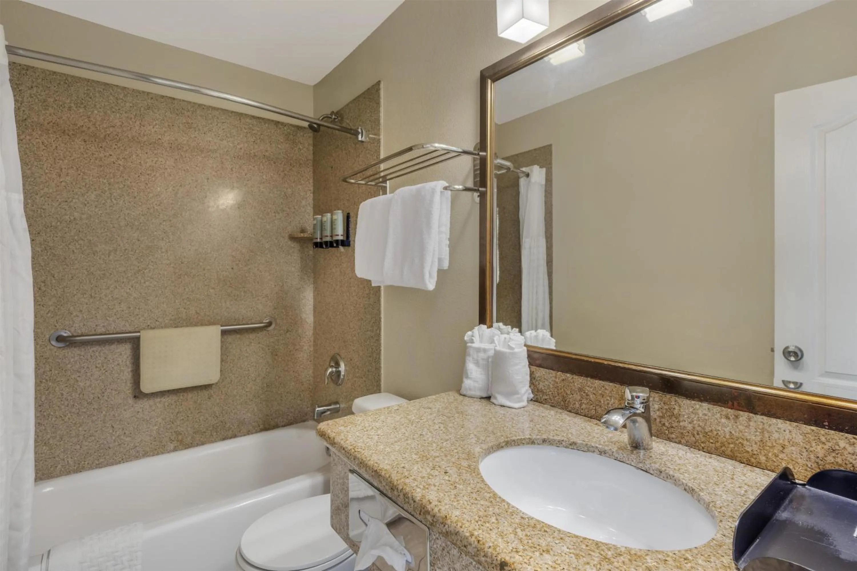 Bathroom in Best Western Tradewinds