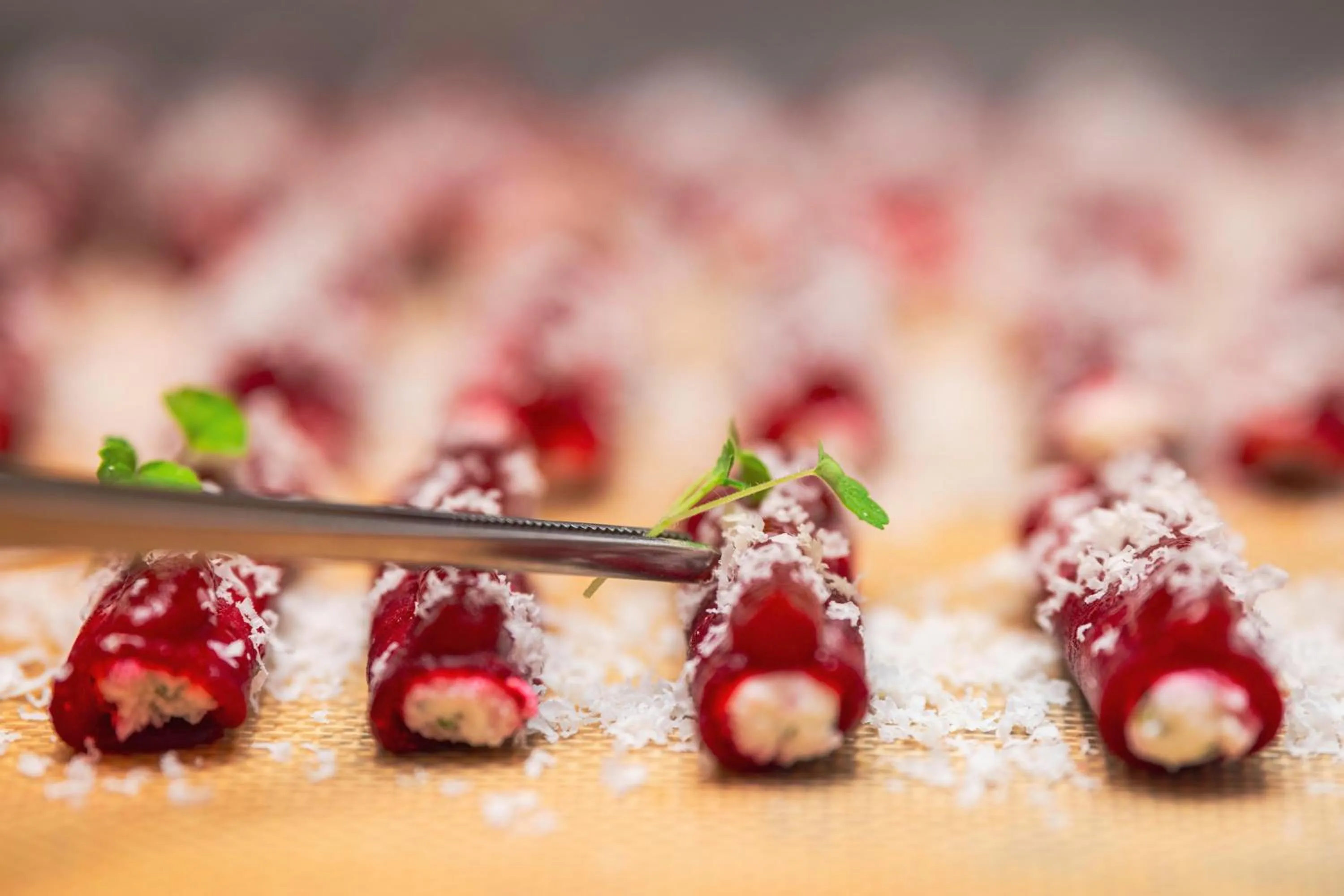 Food in Logis Hôtel & Restaurant - Les Hauts de Montreuil