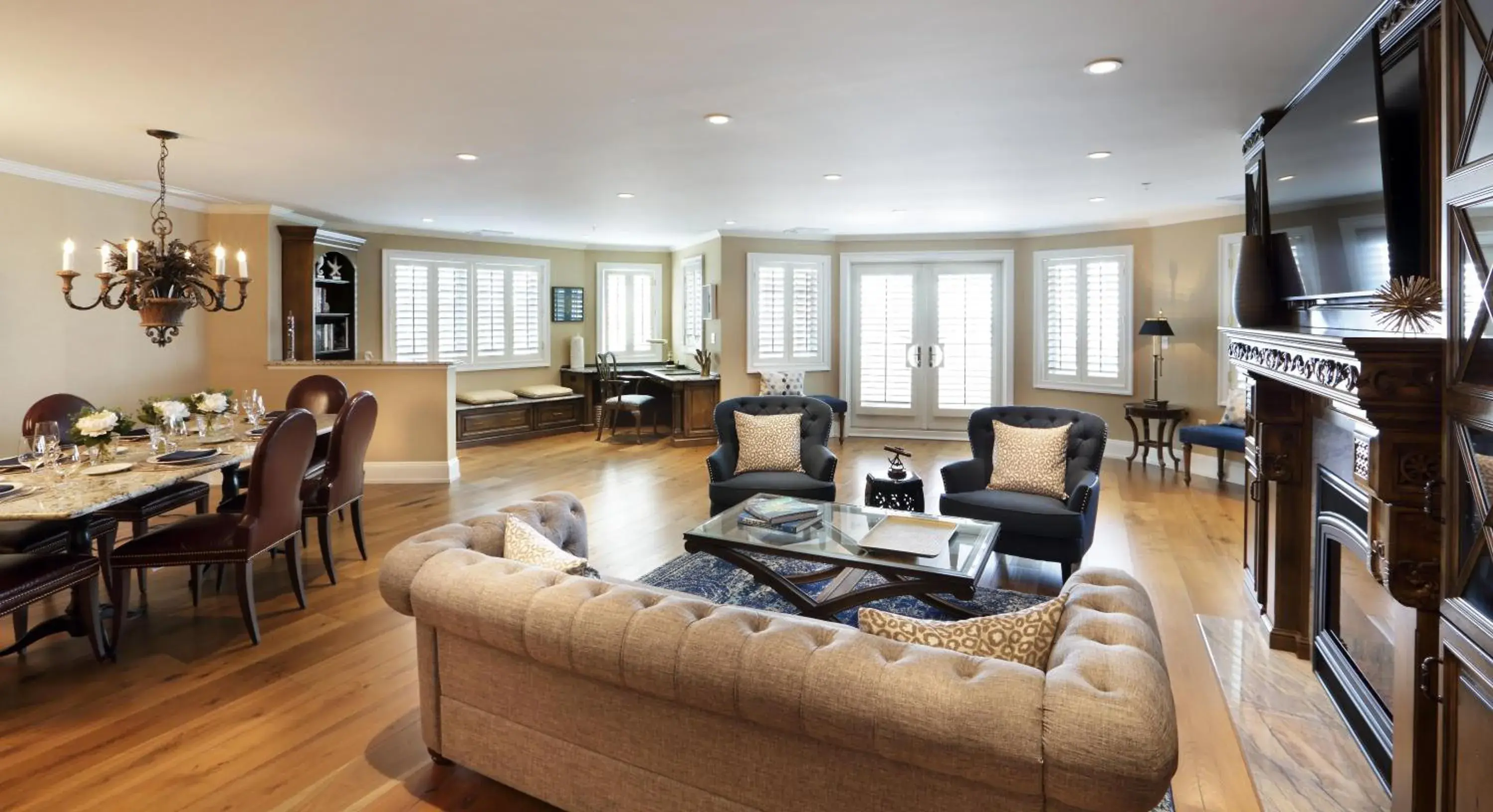 Living room in Madison Beach Hotel, Curio Collection by Hilton Living room in Madison Beach Hotel, Curio Collection by Hilton