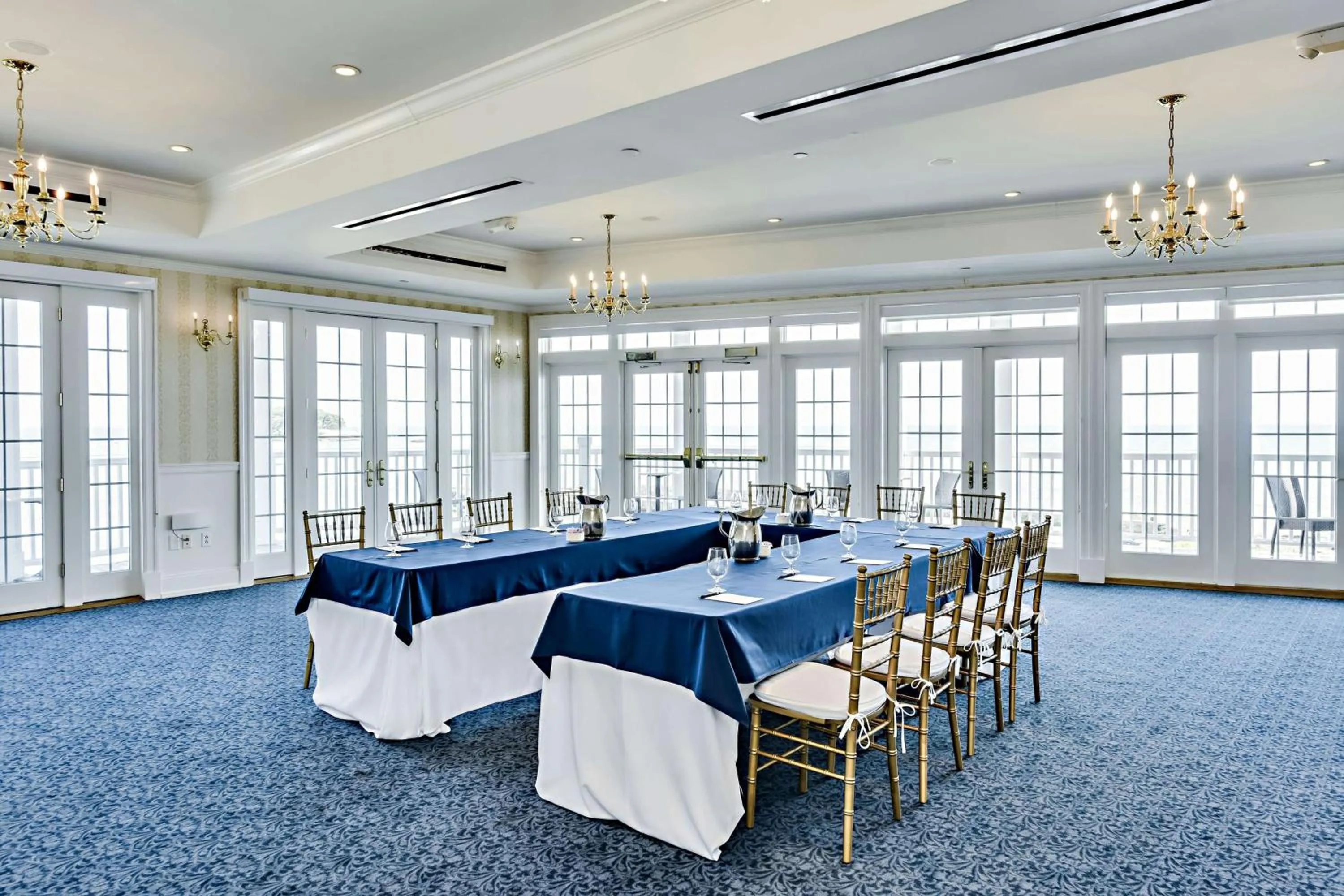 Meeting/conference room in Madison Beach Hotel, Curio Collection by Hilton