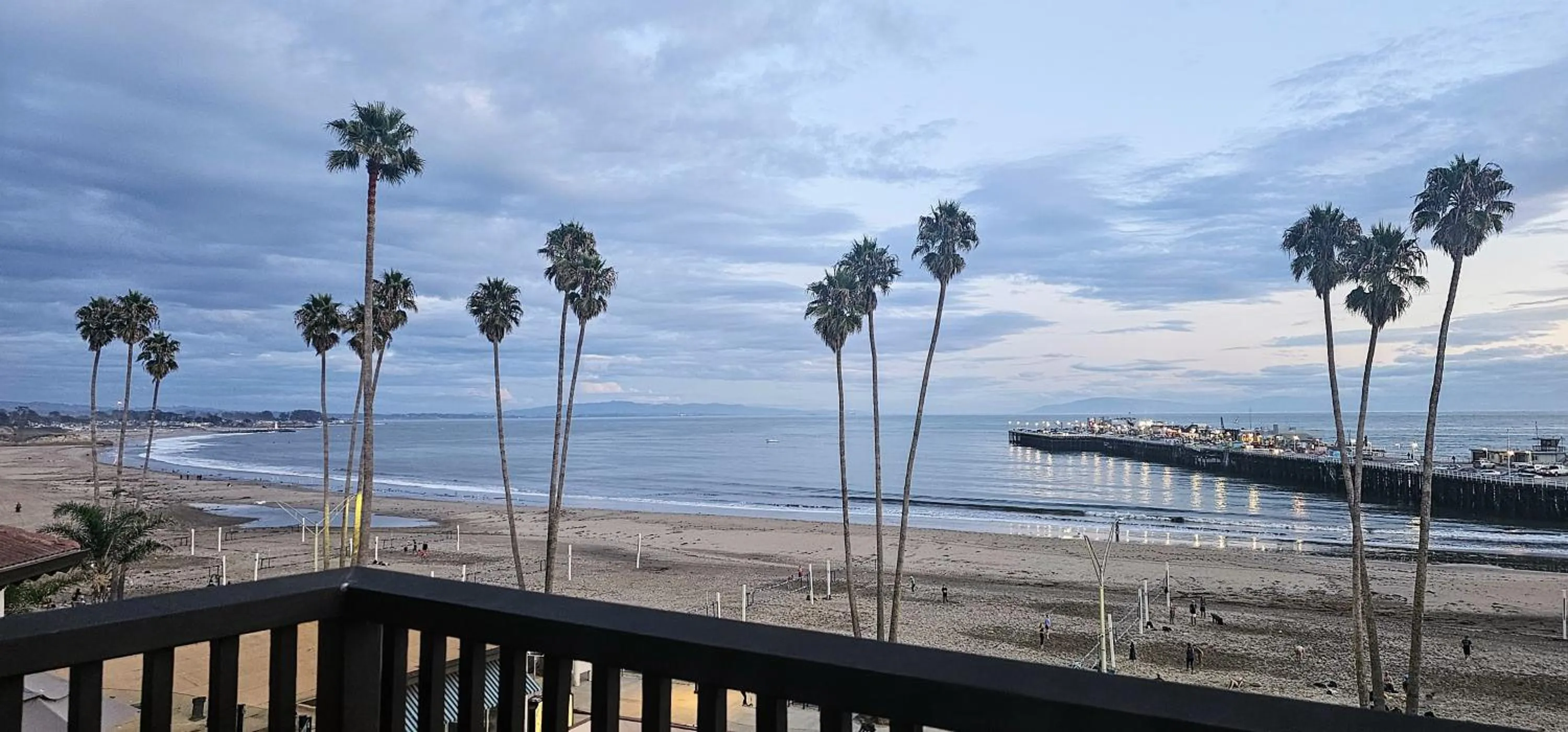 Balcony/Terrace in Casablanca Inn on The Beach