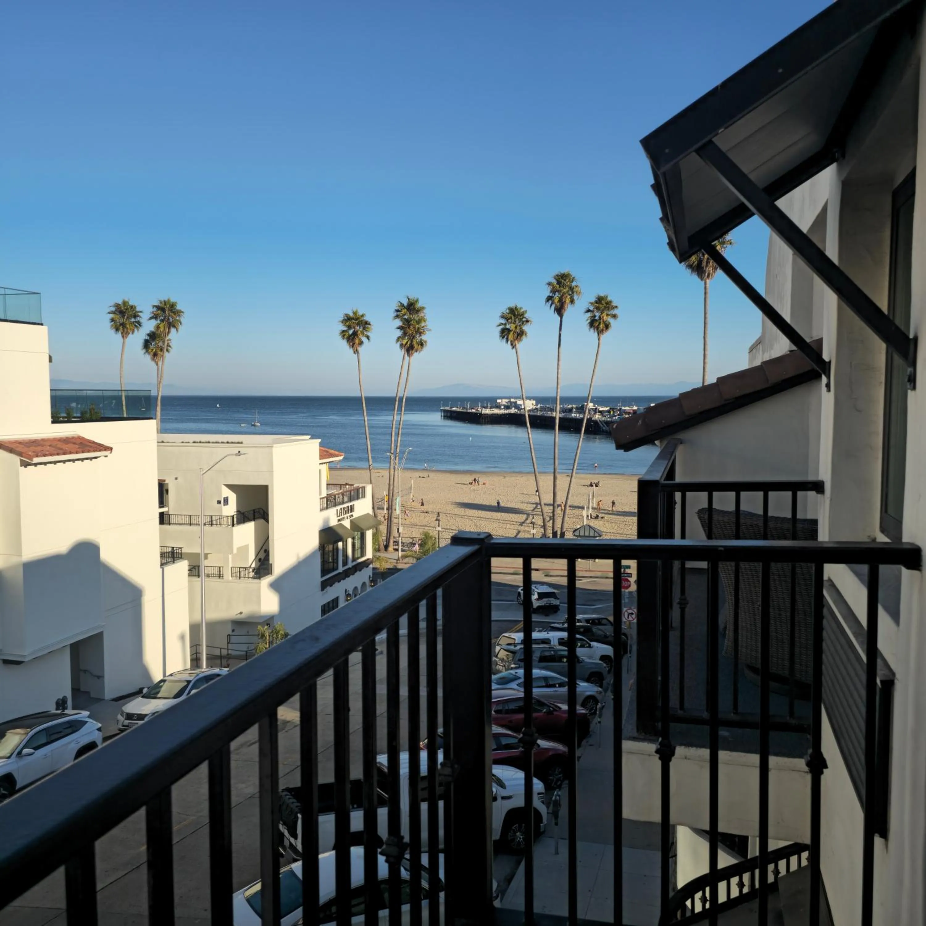 Balcony/Terrace in Casablanca Inn on The Beach