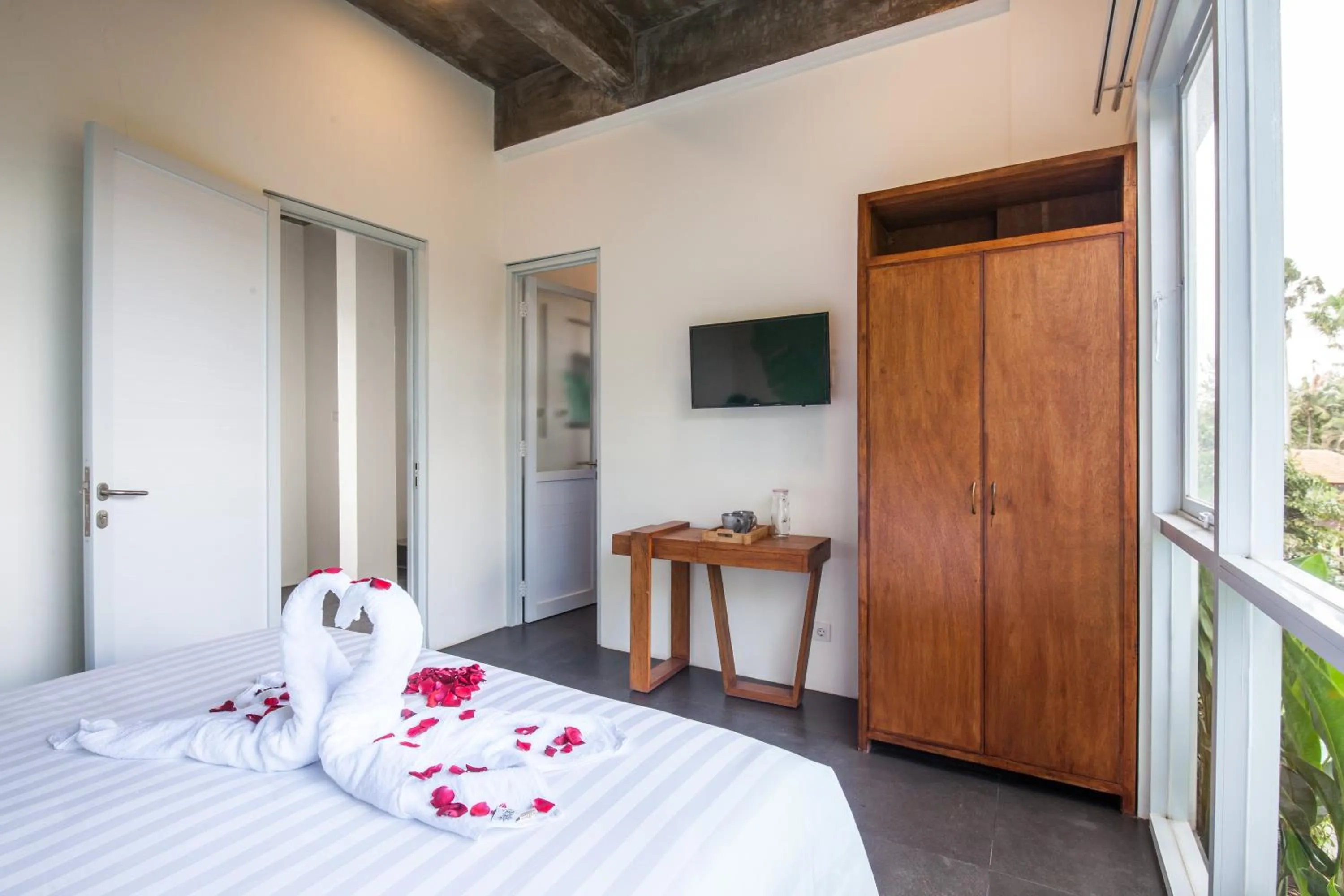 Bedroom, Bed in Ohana Pererenan