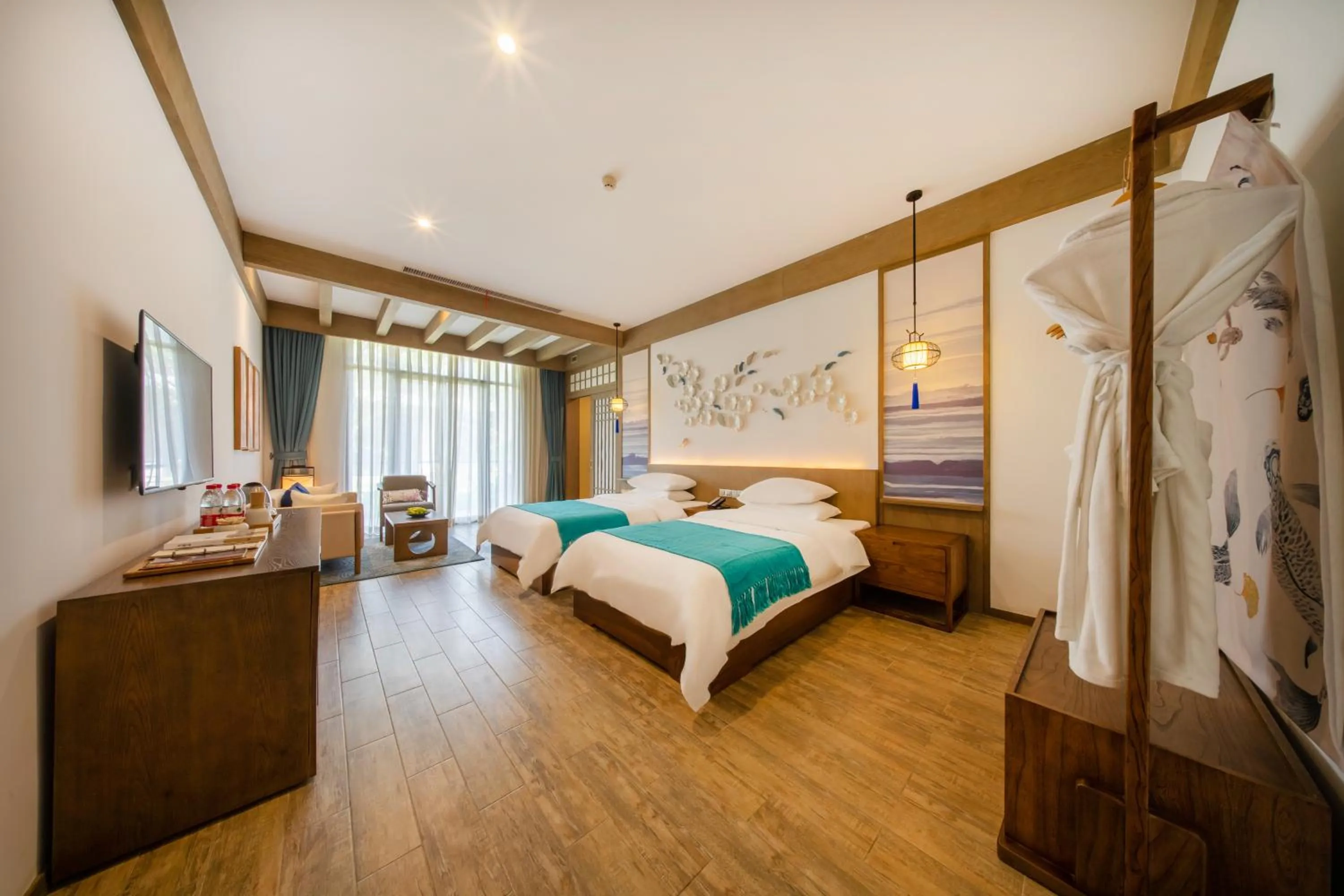 Bed in Blossom Hill Yuejingzhuang Hotel