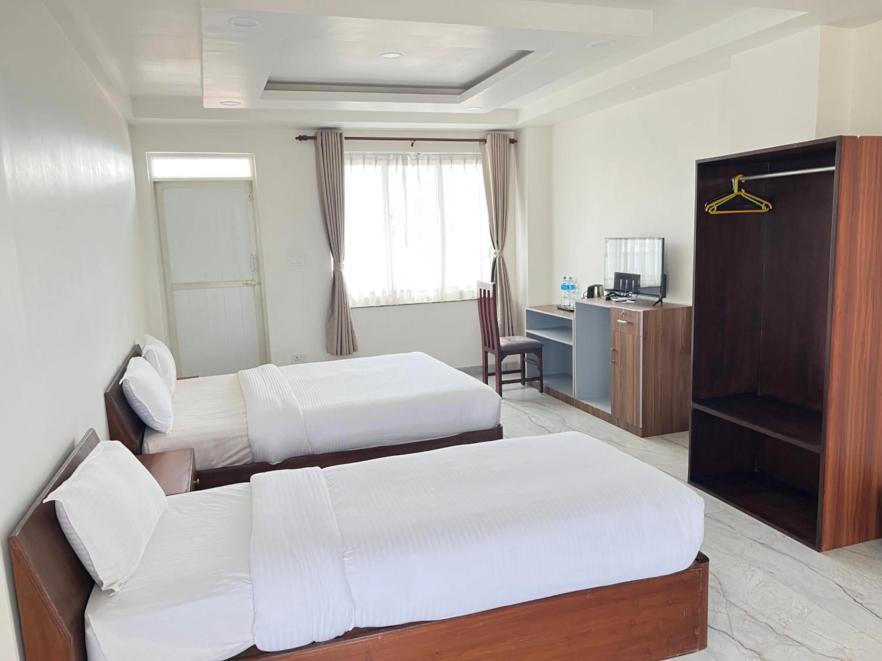 Bedroom, Bed in Little Buddha Inn