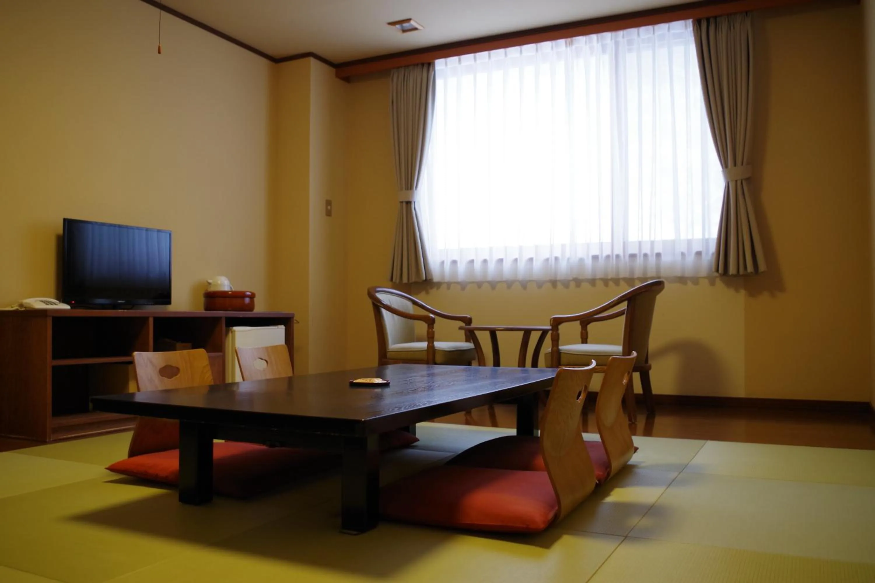 Photo of the whole room in Tomuraushionsen Higashi Taisetsuso