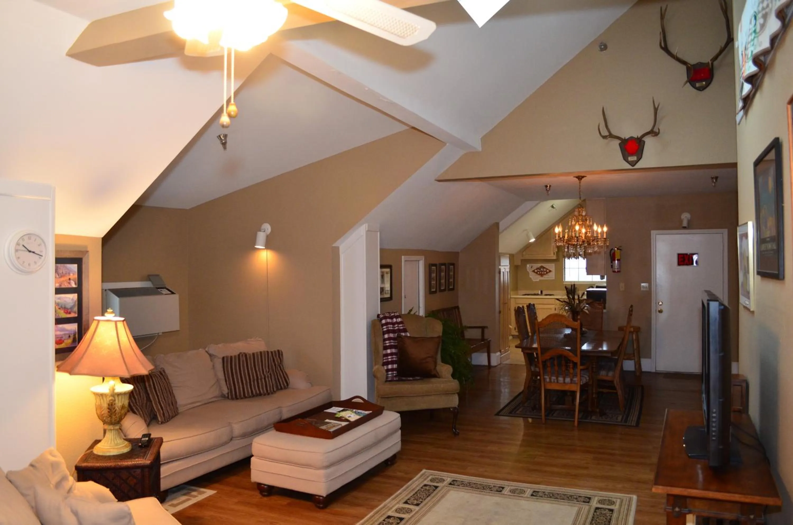 Living room in Matterhorn Tower