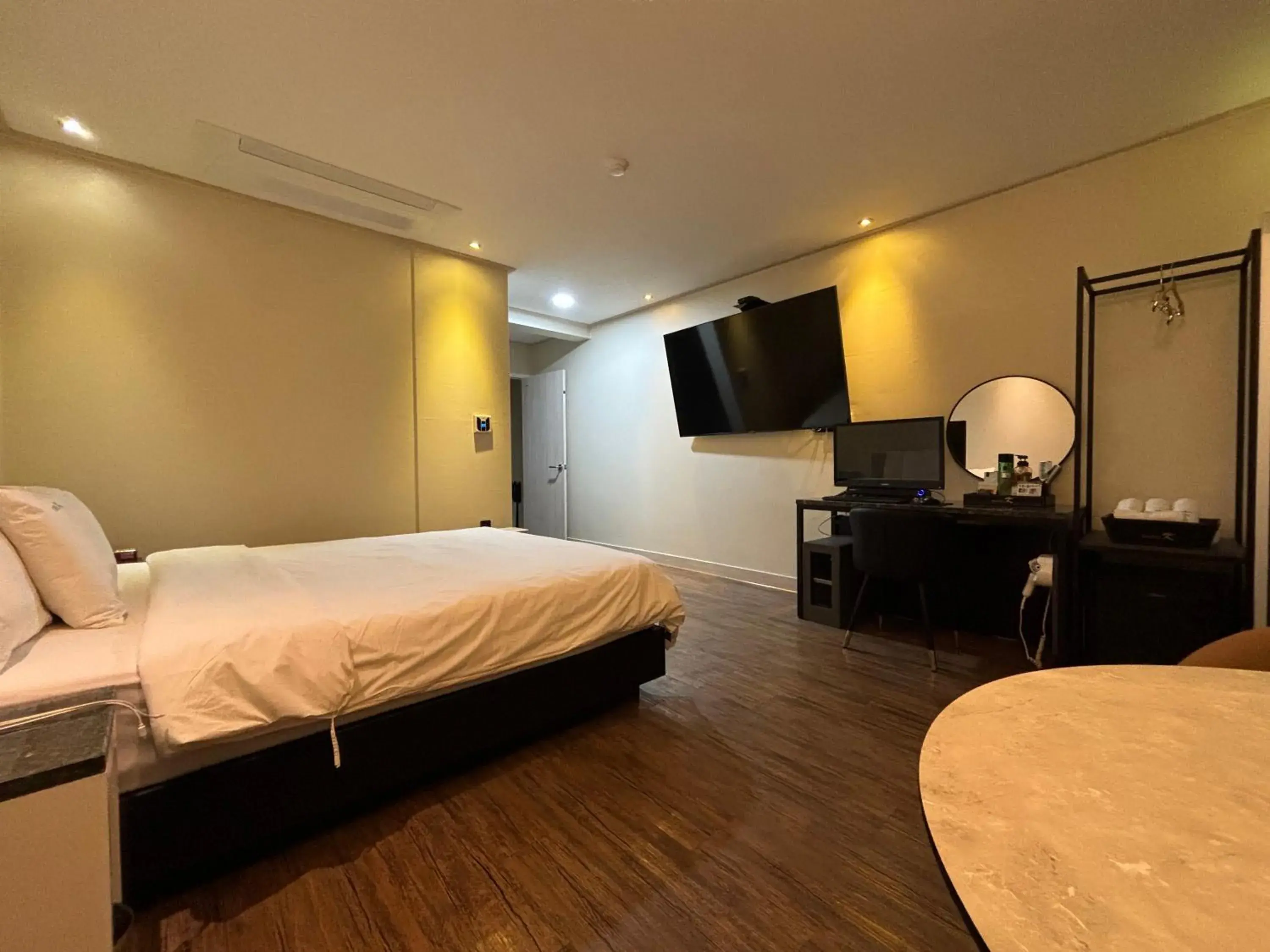 Double Room in Cheonan K Hotel Double Room in Cheonan K Hotel