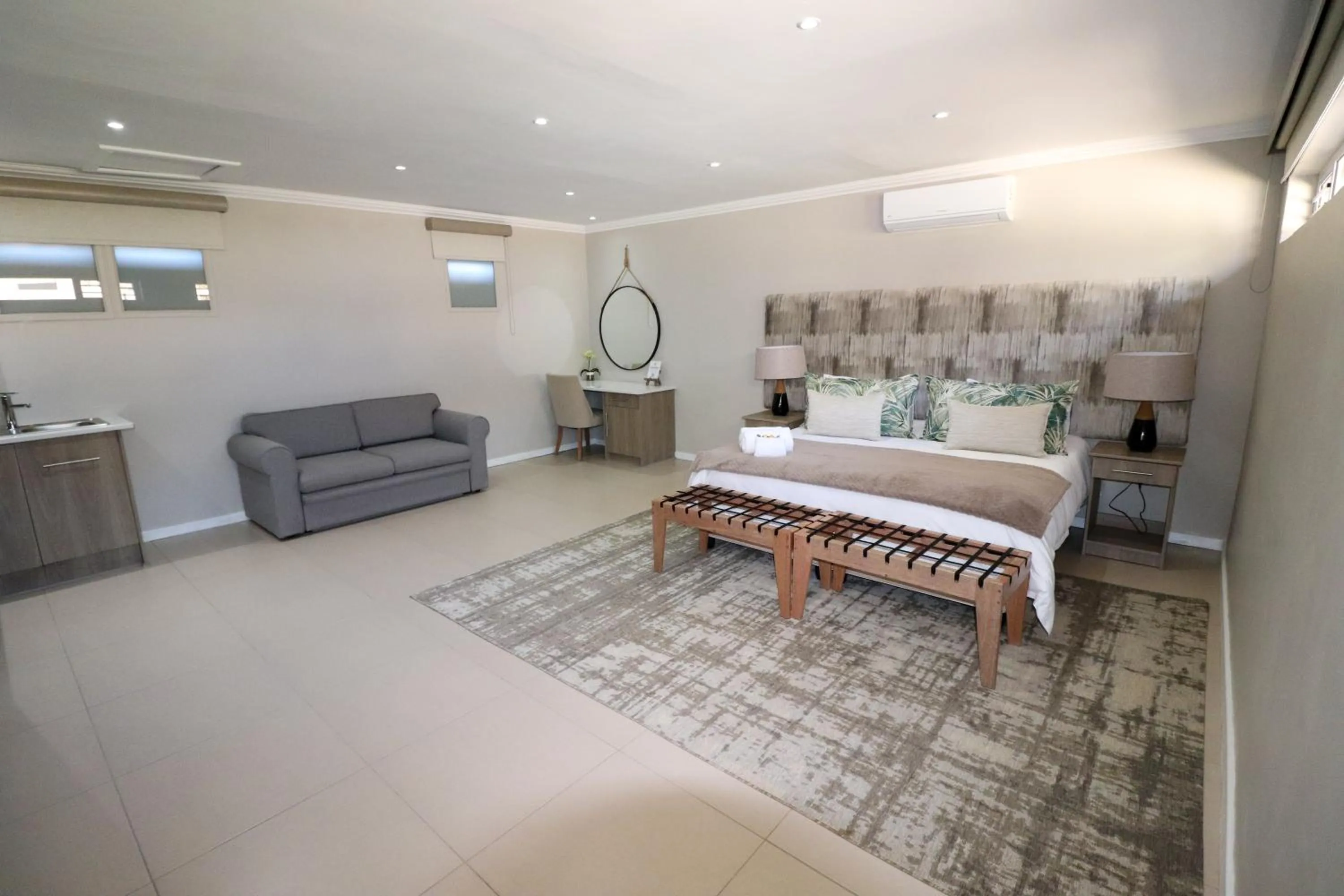 Bed in Stonehill Villa