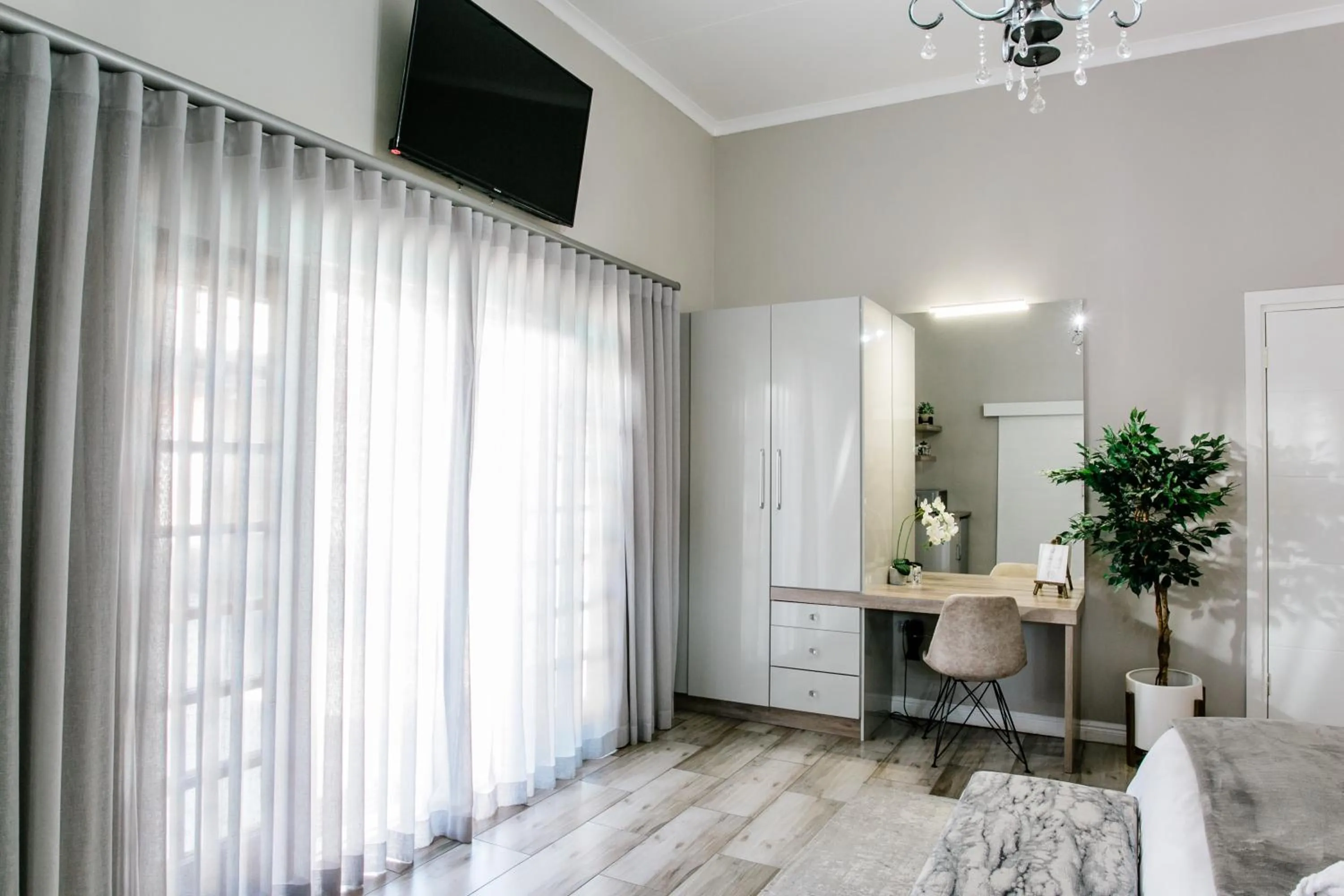 Bed in Stonehill Villa