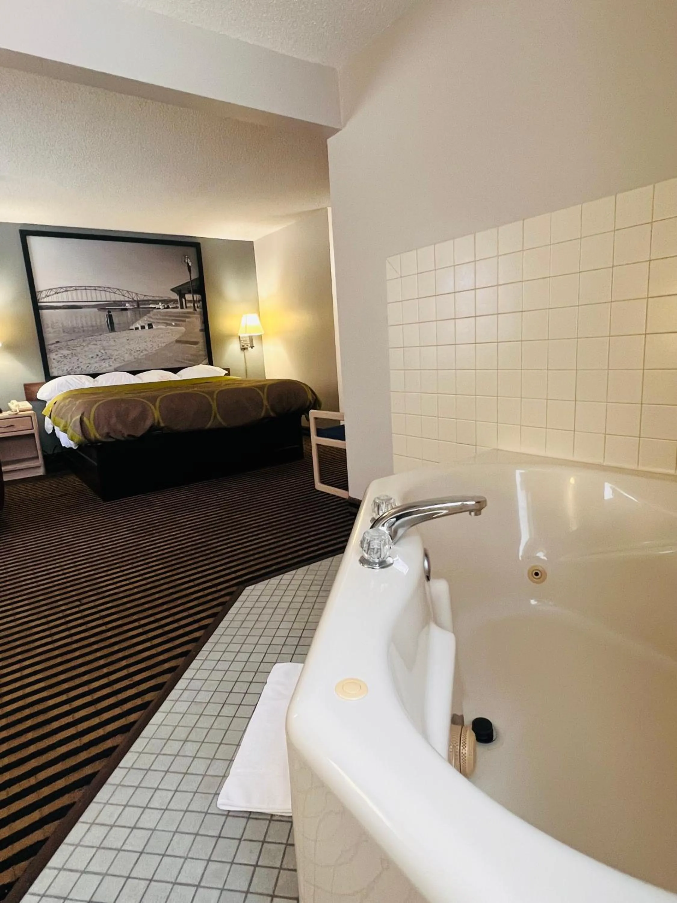 Bed in Super 8 by Wyndham Humboldt