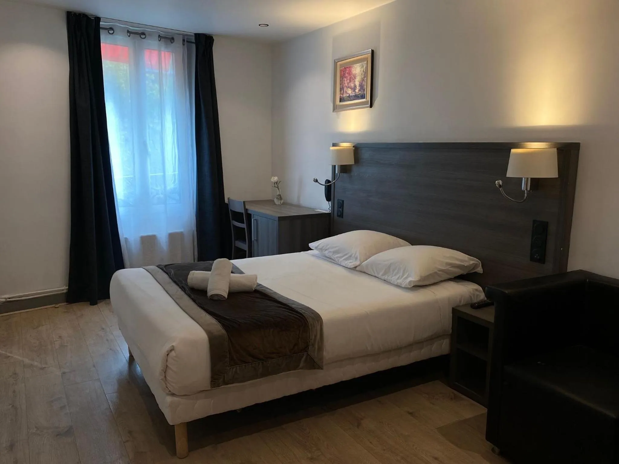 Bed in Hôtel Résidence Châtillon