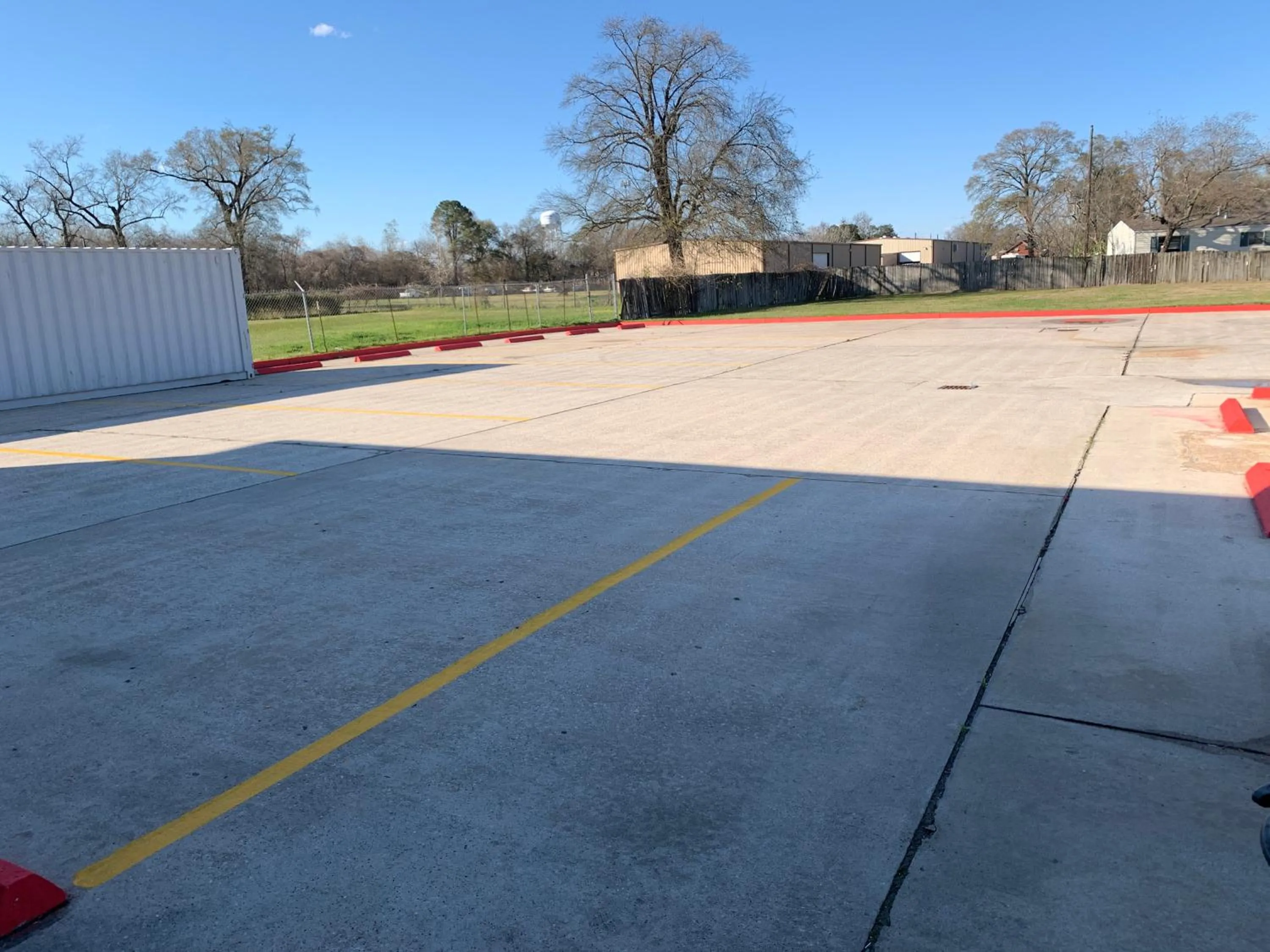 Area and facilities in Sunrise Inn & Suites