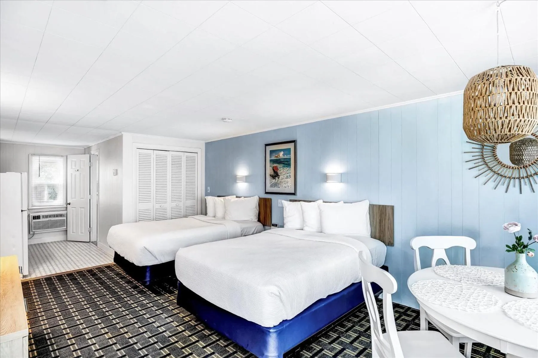 Photo of the whole room, Bed in Ocean Breeze Motel