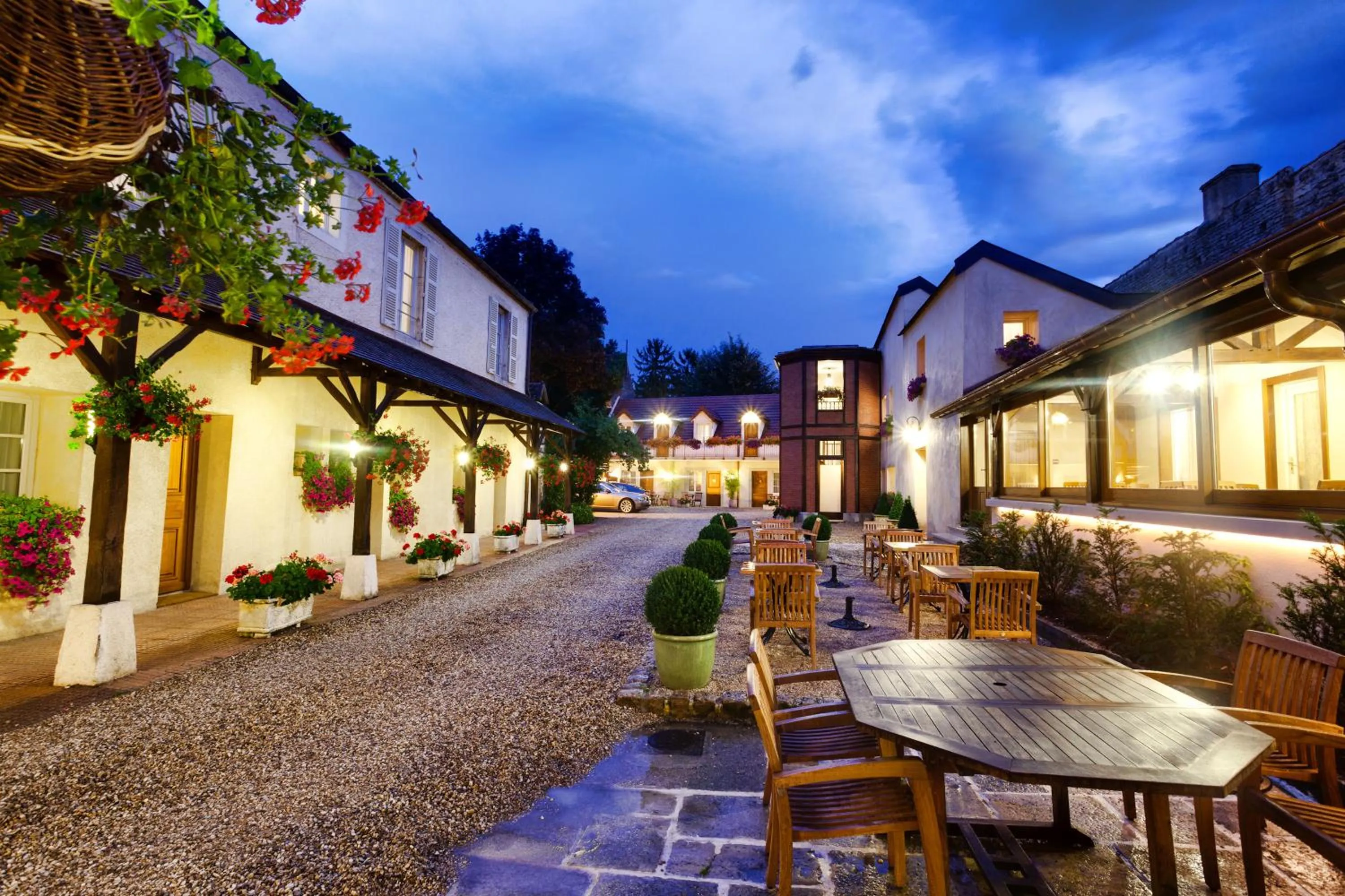 Balcony/Terrace in Logis Hôtel Belle Epoque