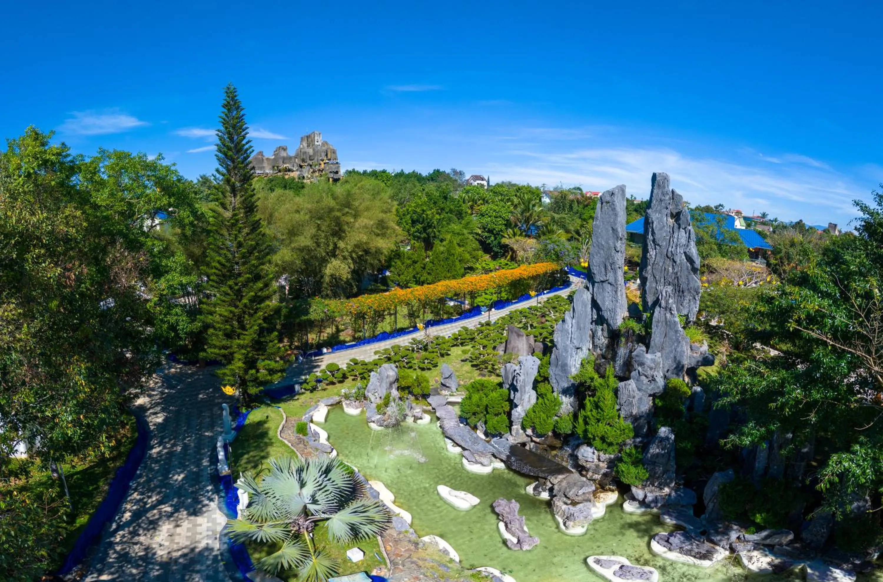 Garden in Tea Resort