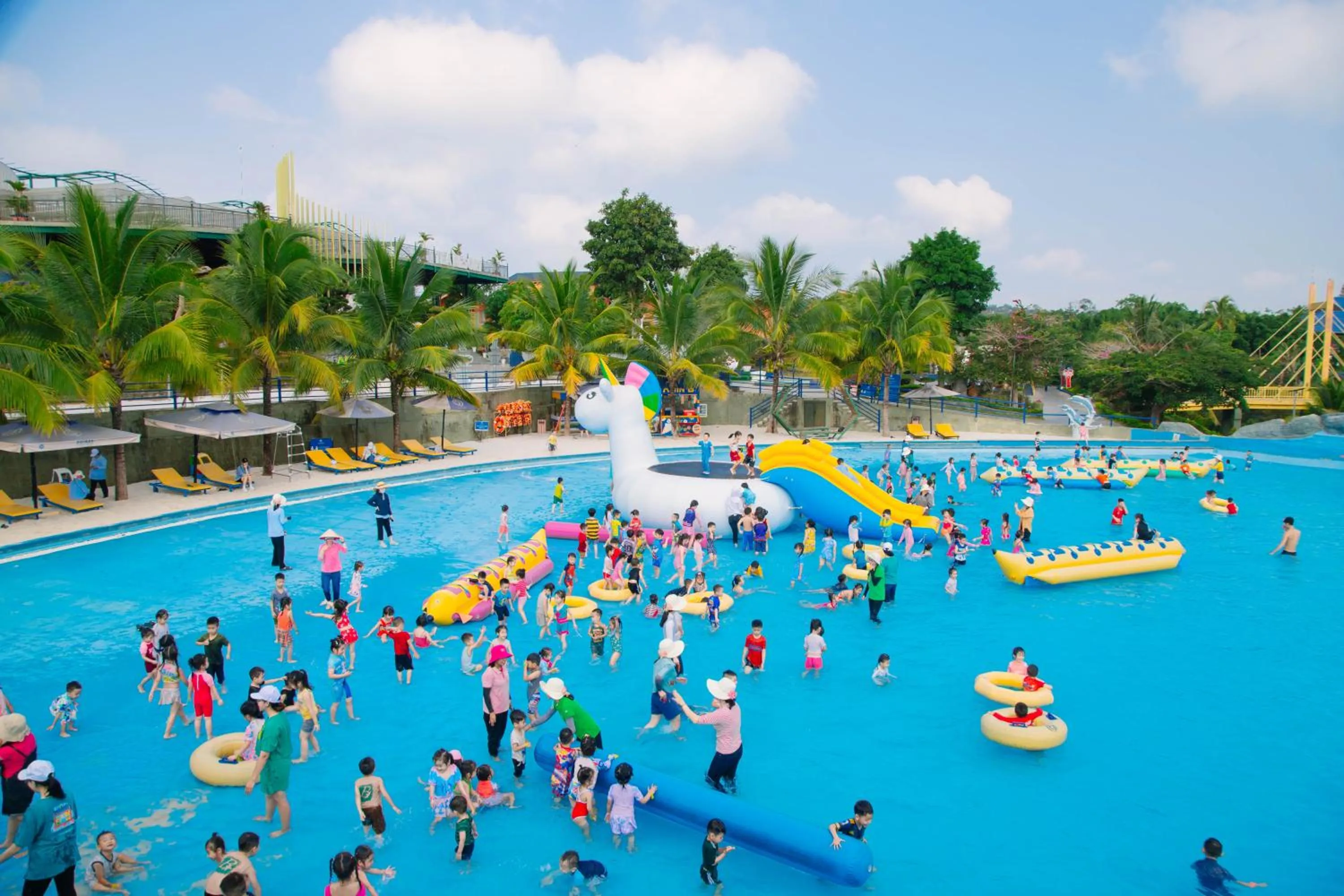 Pool view in Tea Resort