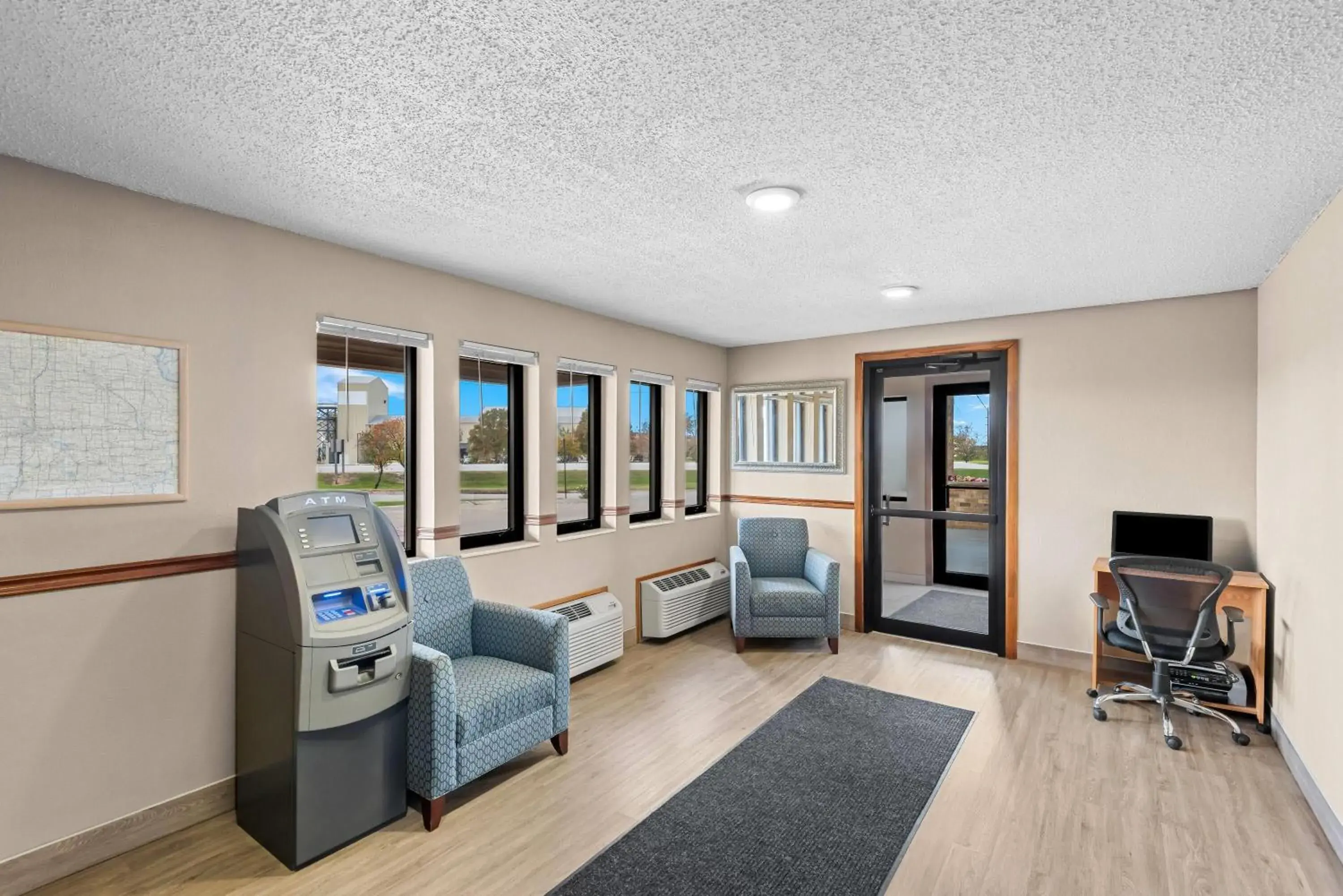 Lobby or reception in Super 8 by Wyndham Jefferson Lobby or reception in Super 8 by Wyndham Jefferson