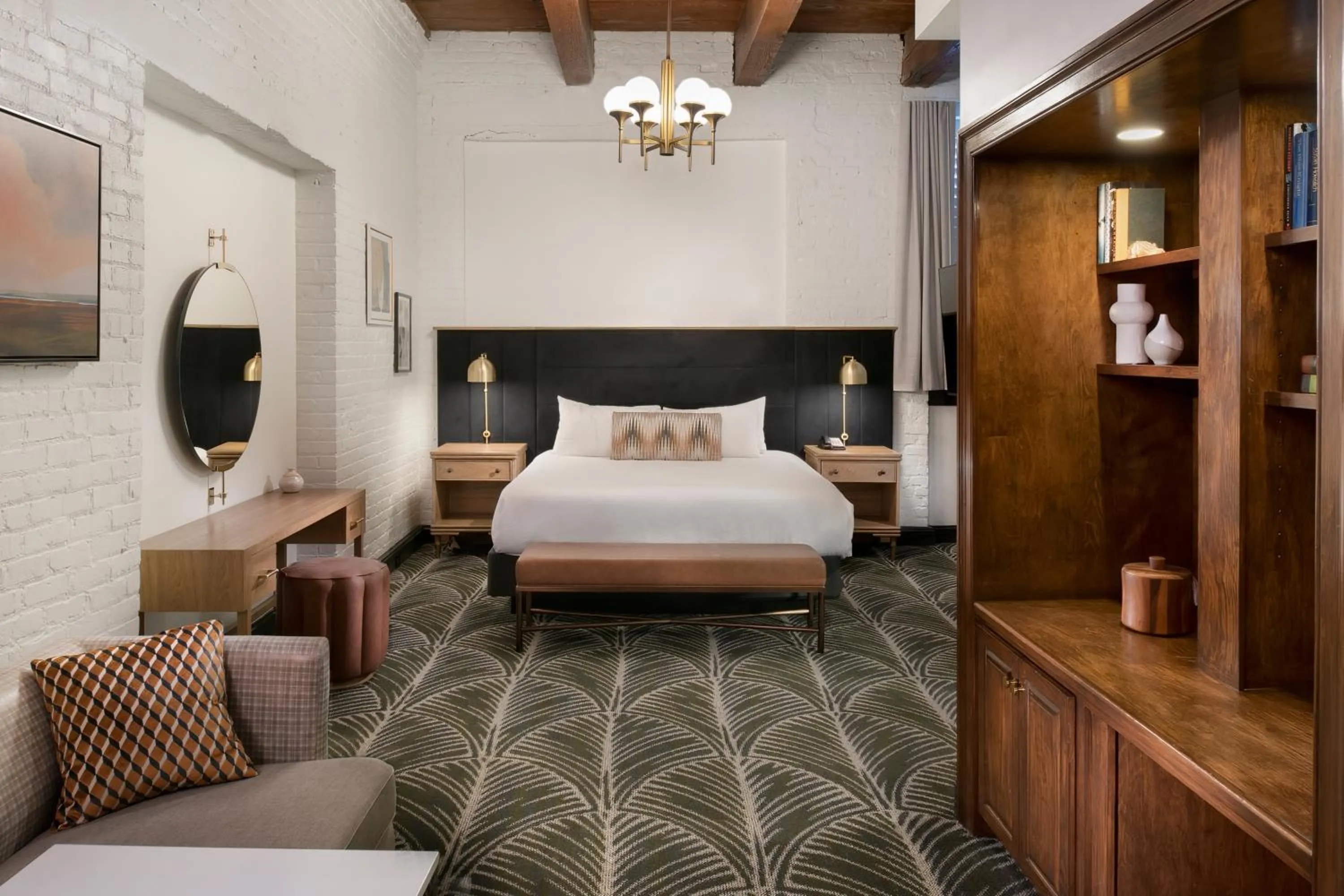 Bed in The Ansonborough