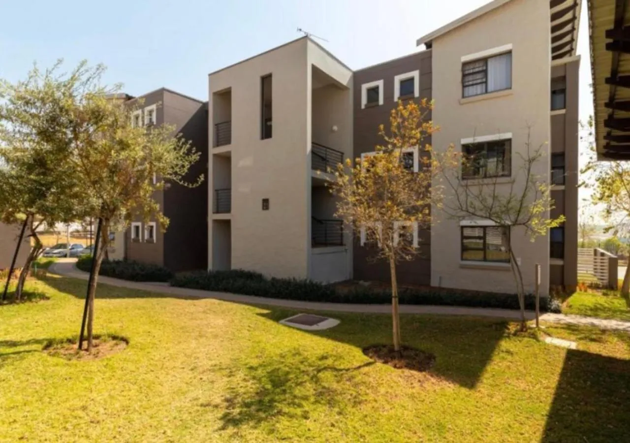 Property building in The Steynview Apartment - Fourways Sandton