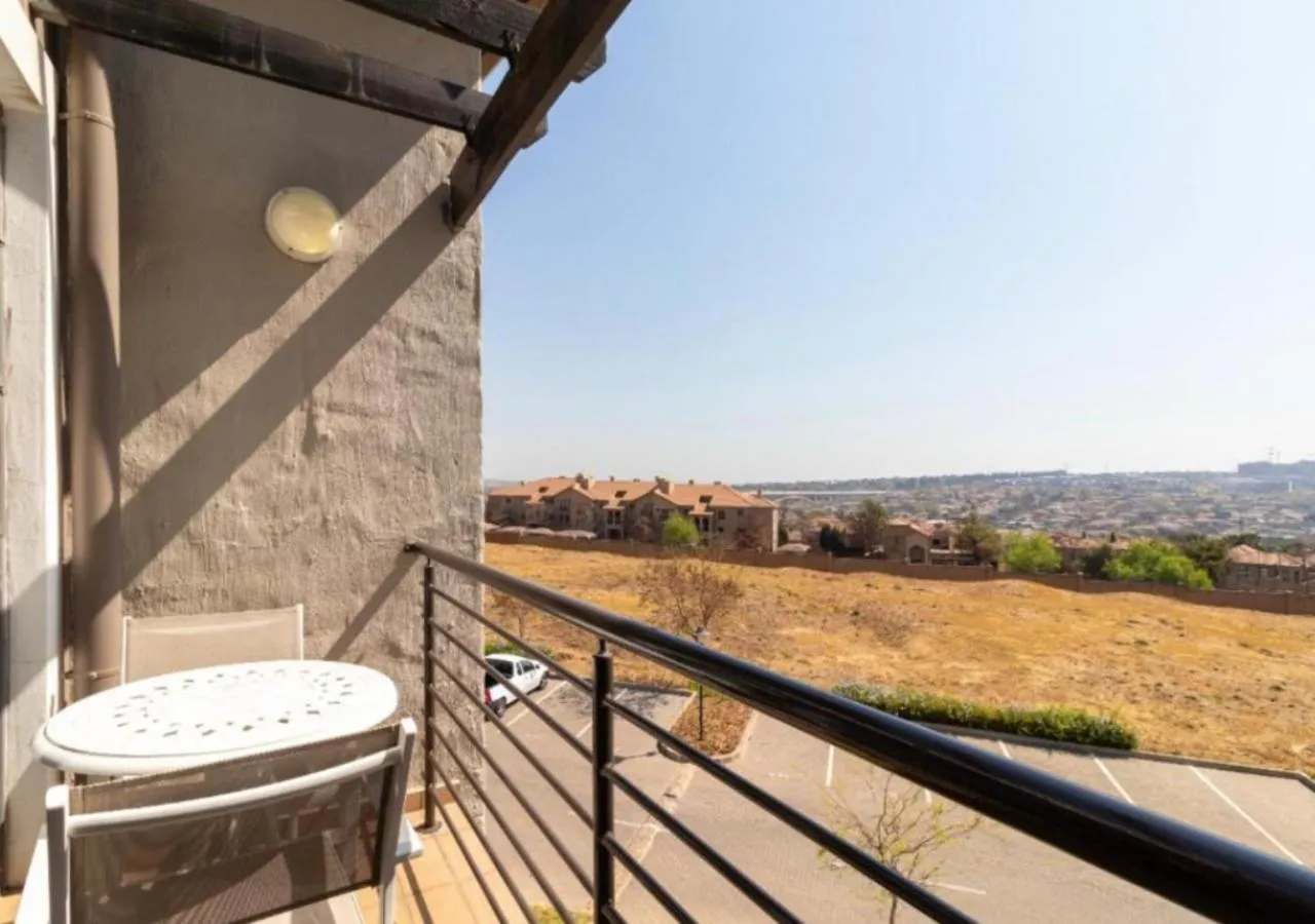 Balcony/Terrace in The Steynview Apartment - Fourways Sandton