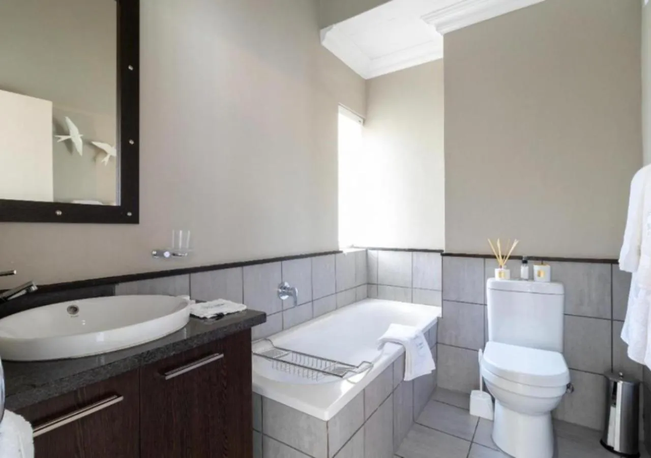 Toilet in The Steynview Apartment - Fourways Sandton