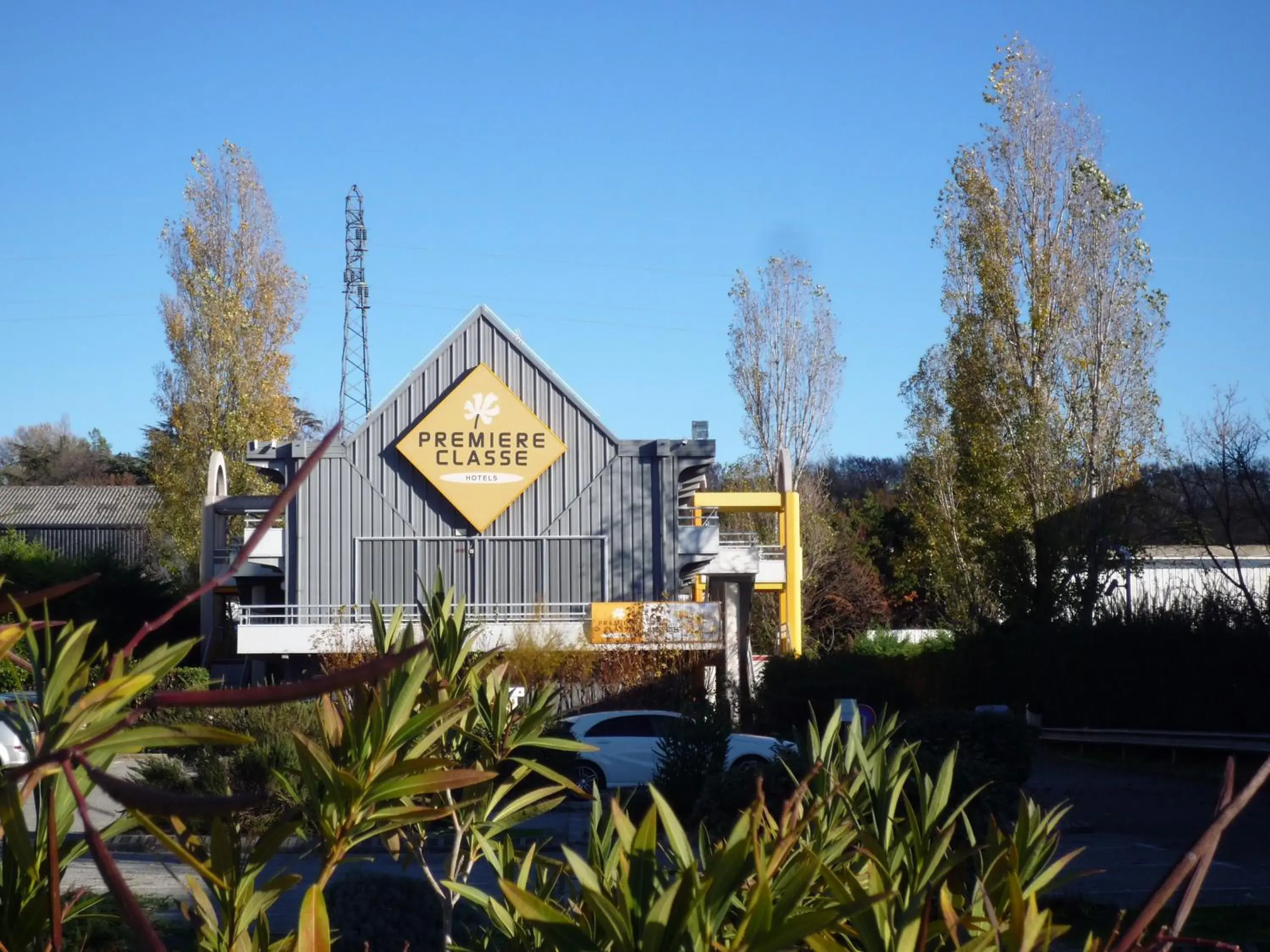 Property building in Première Classe Valence Sud Property building in Première Classe Valence Sud