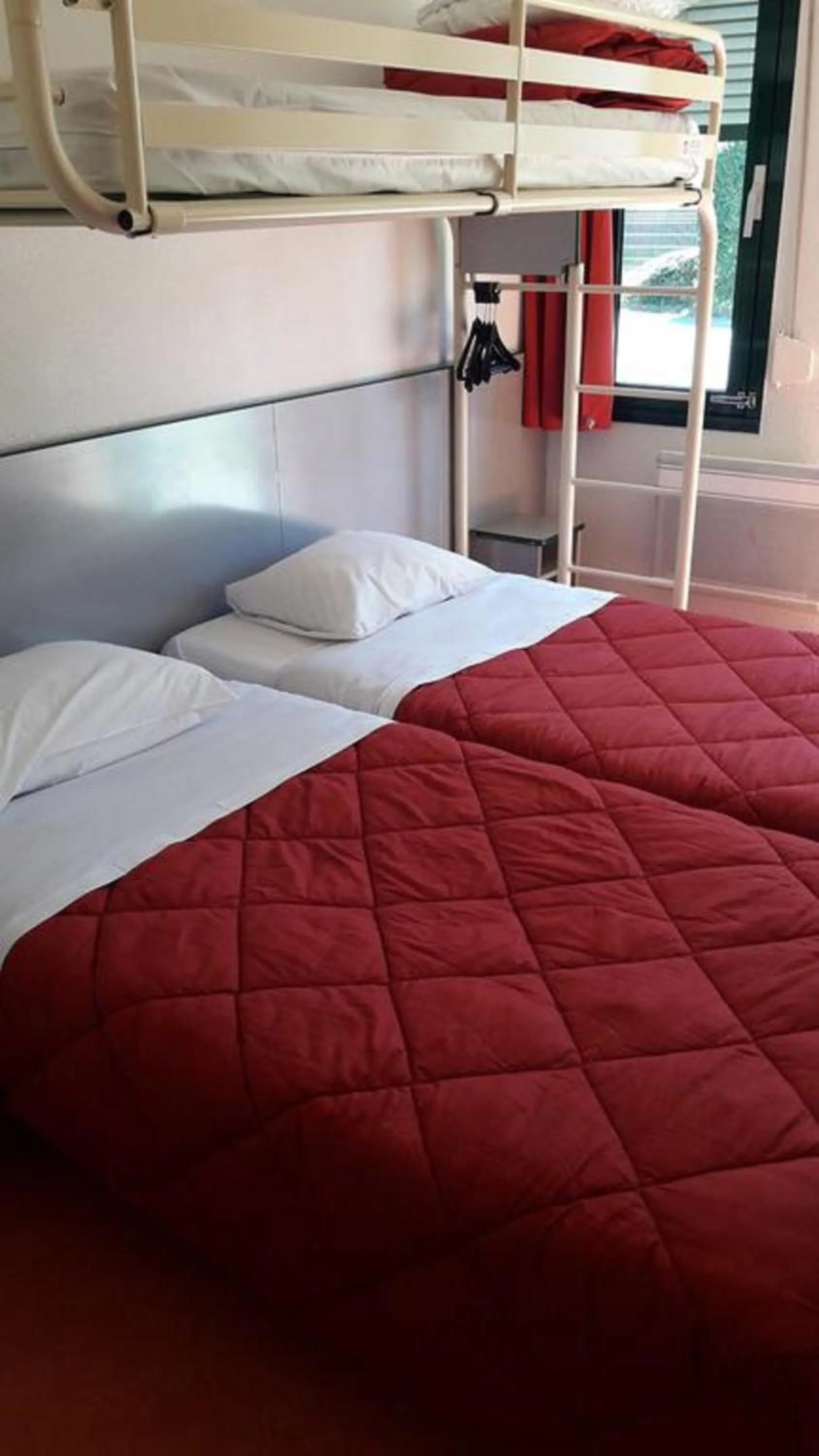 Bed in Première Classe Valence Sud