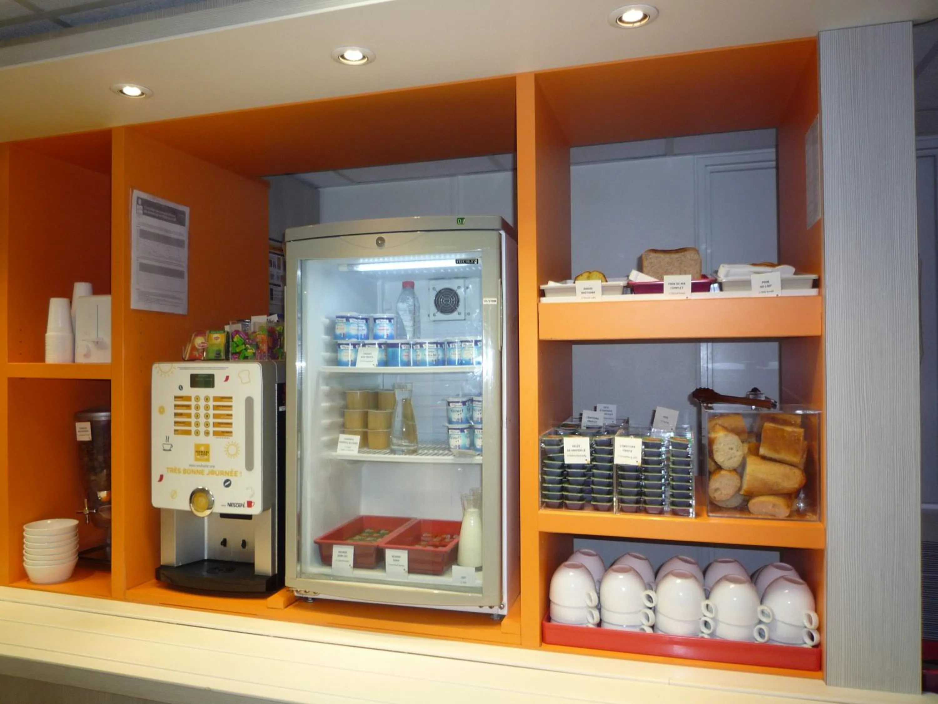 Continental breakfast in Première Classe Valence Sud